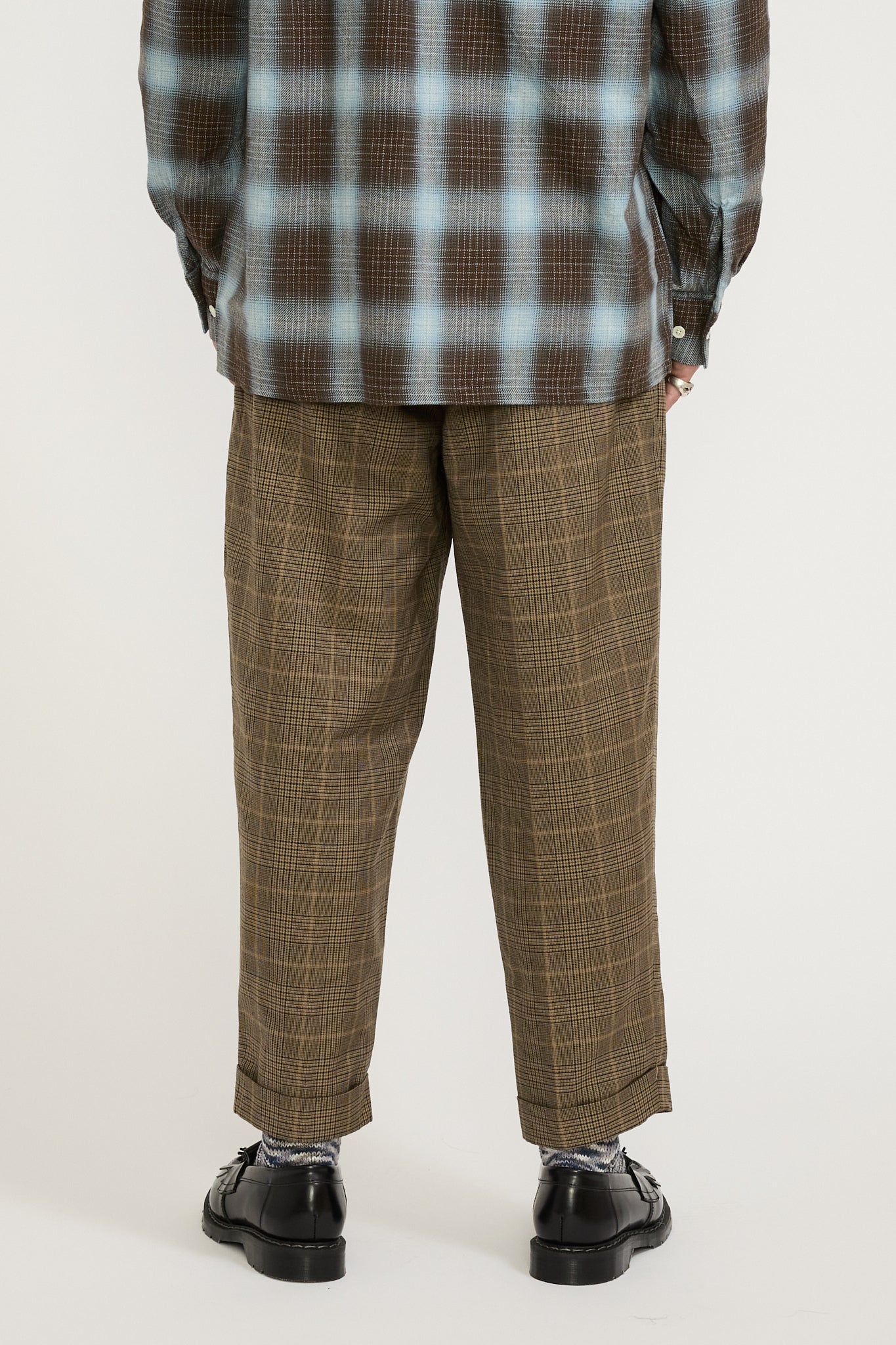 Beams Plus | 2 Pleats Tapered TW Twill Plaid Pant Light Brown | Maplestore