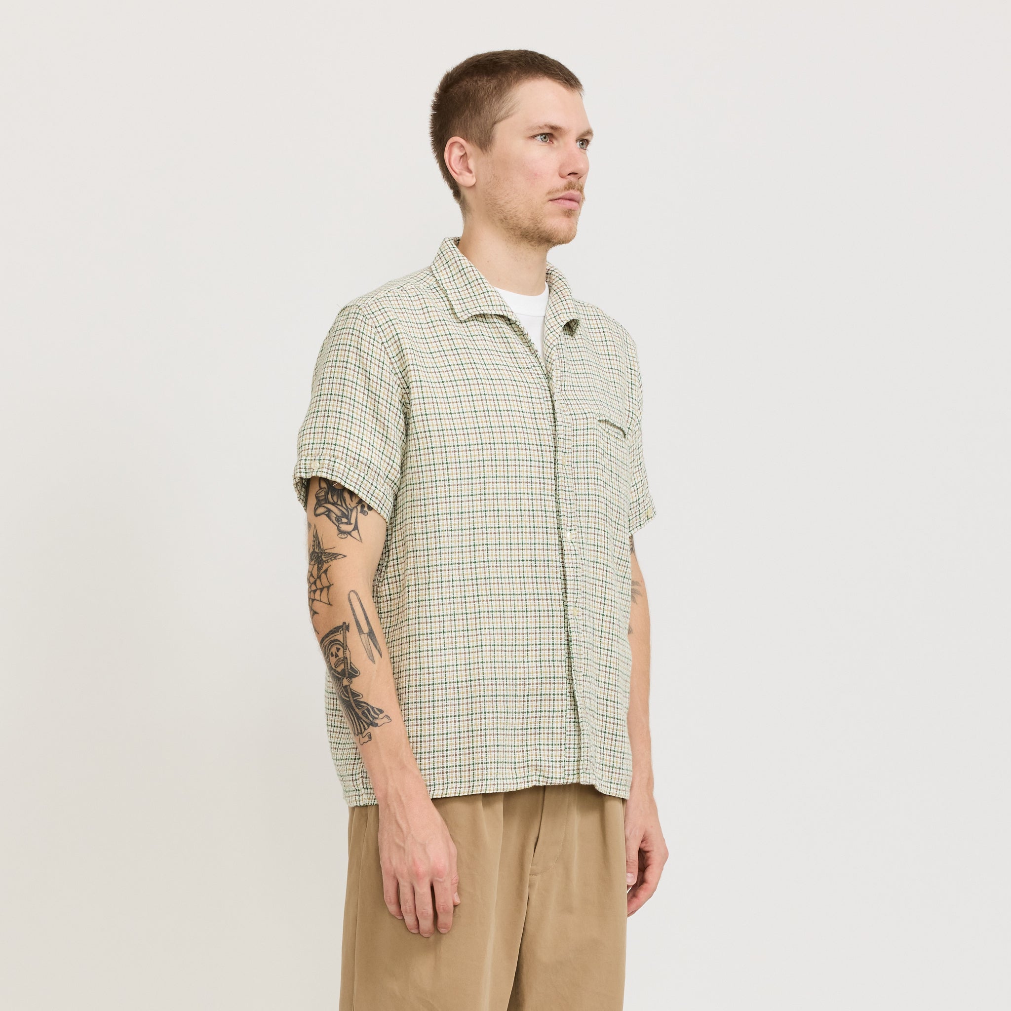 Beams Plus | Italian Collar Gunclub Mesh Shirt White | Maplestore