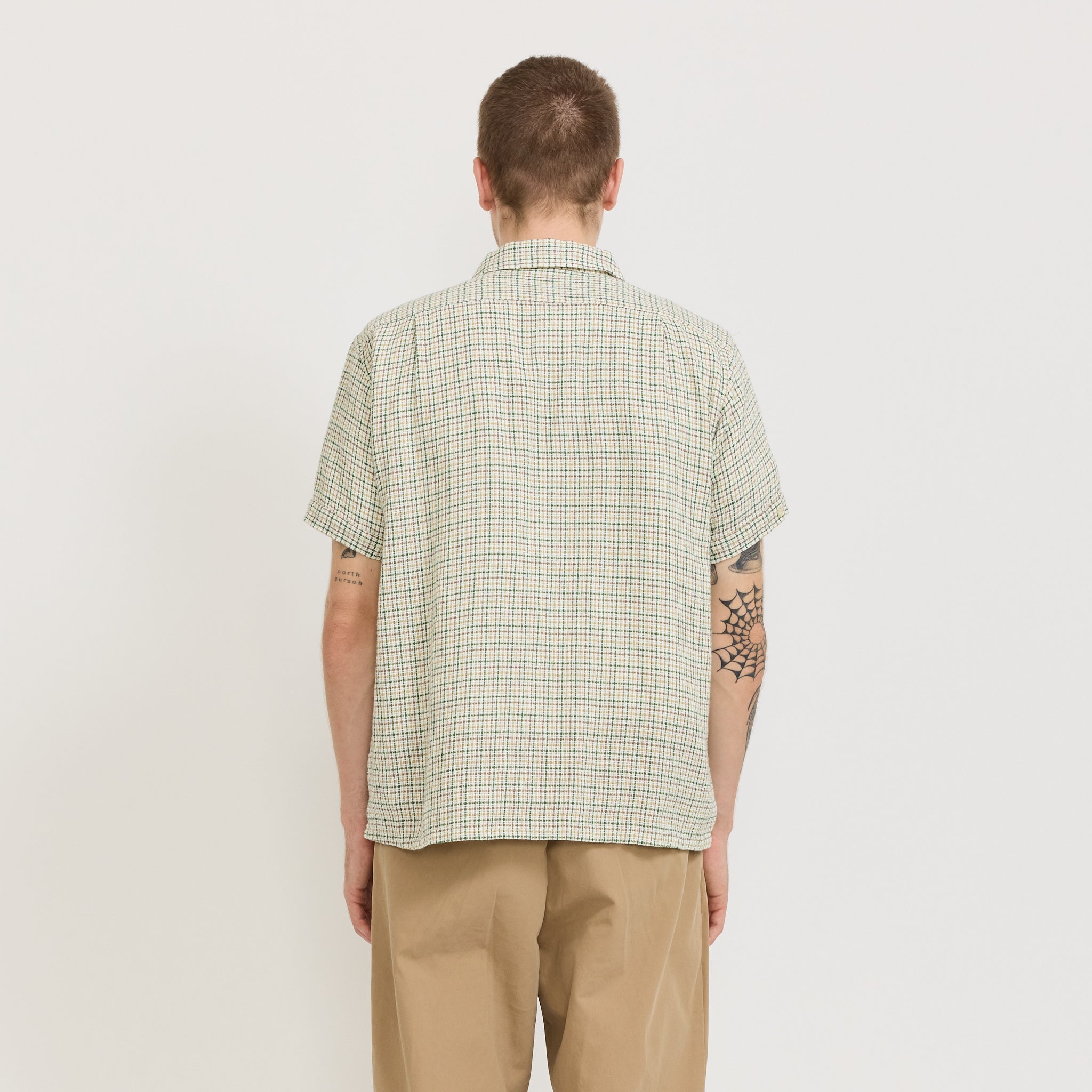 Beams Plus | Italian Collar Gunclub Mesh Shirt White | Maplestore