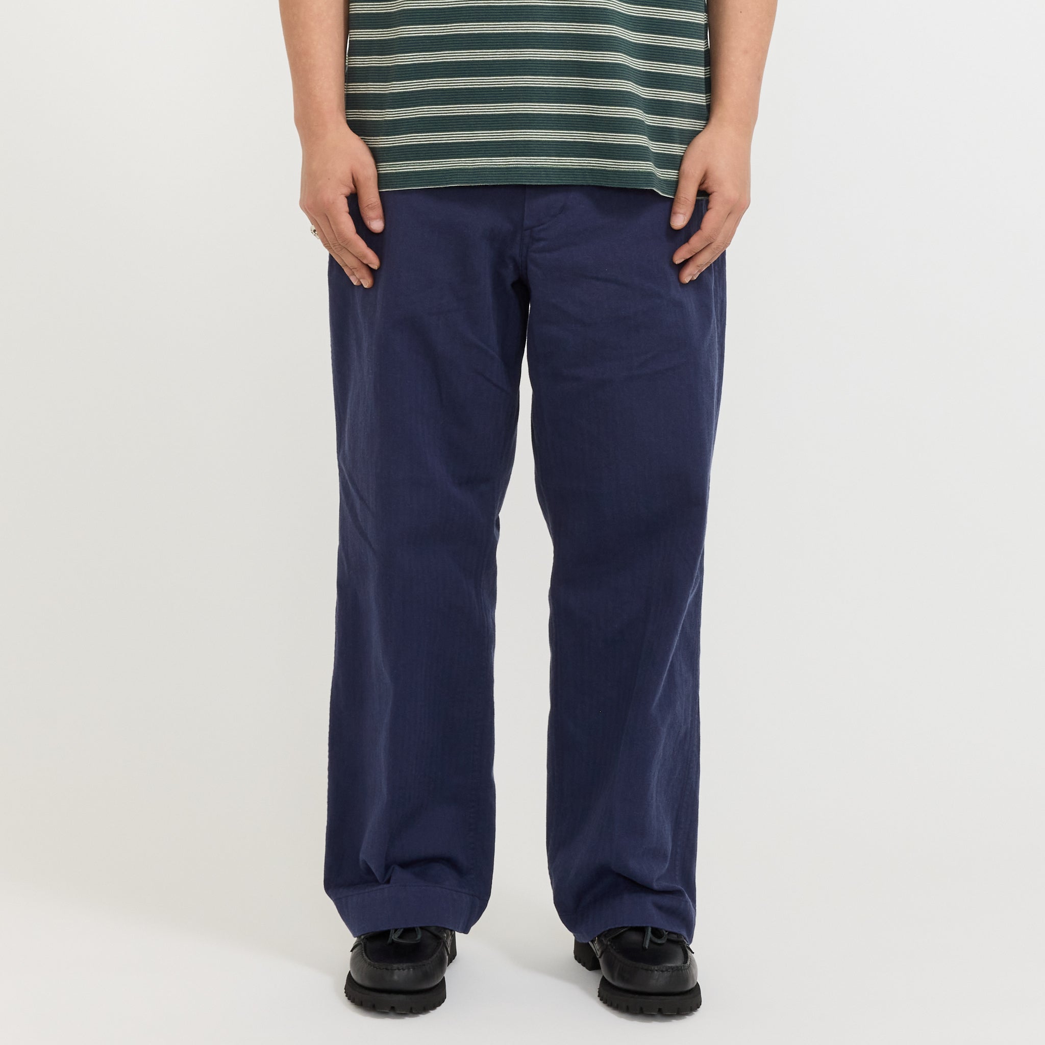 BEAMS_MIL_TROUSERS_HERRINGBONE