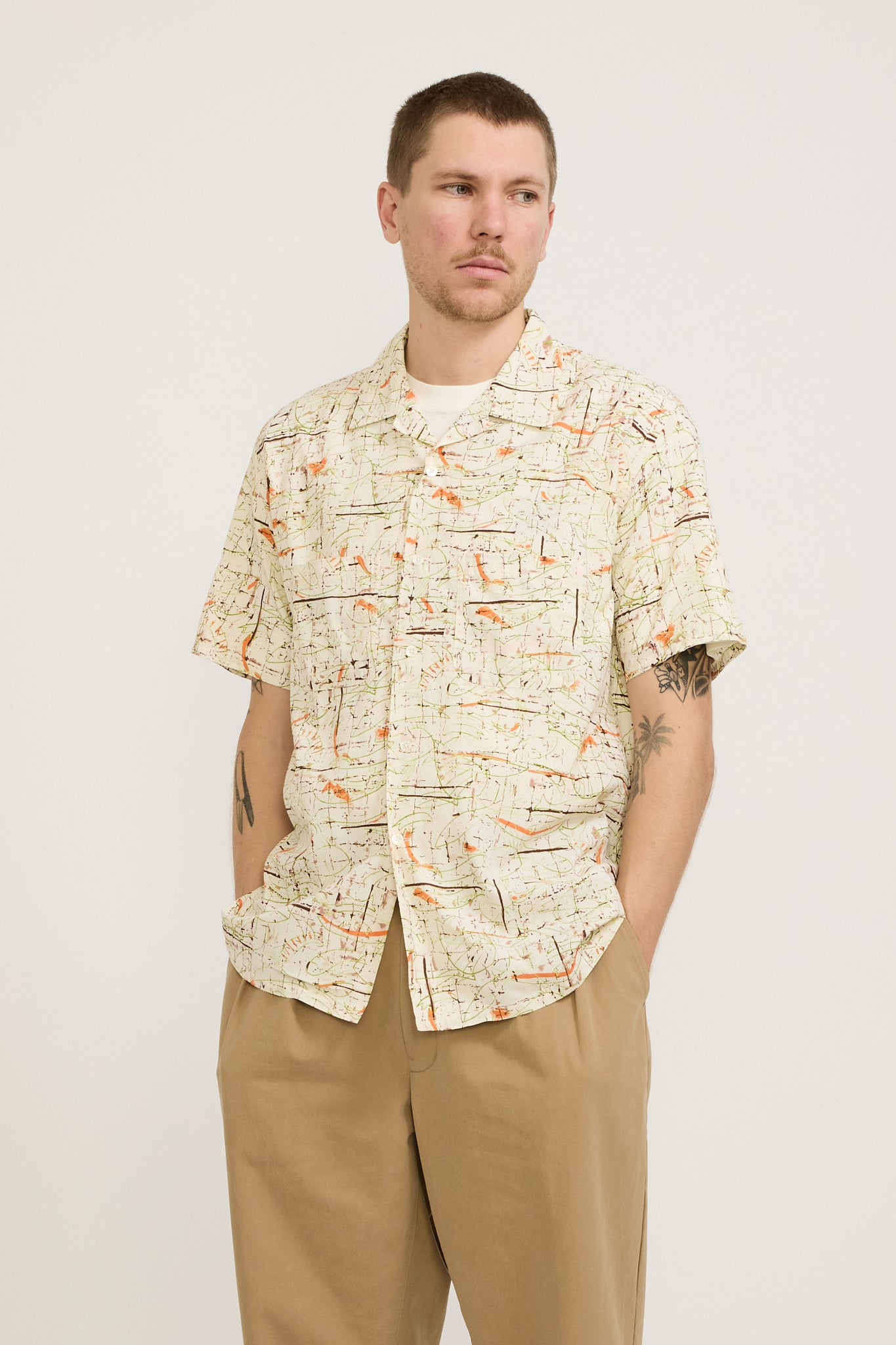 Beams Plus | Open Collar Cotton Rayon Print Shirt White | Maplestore