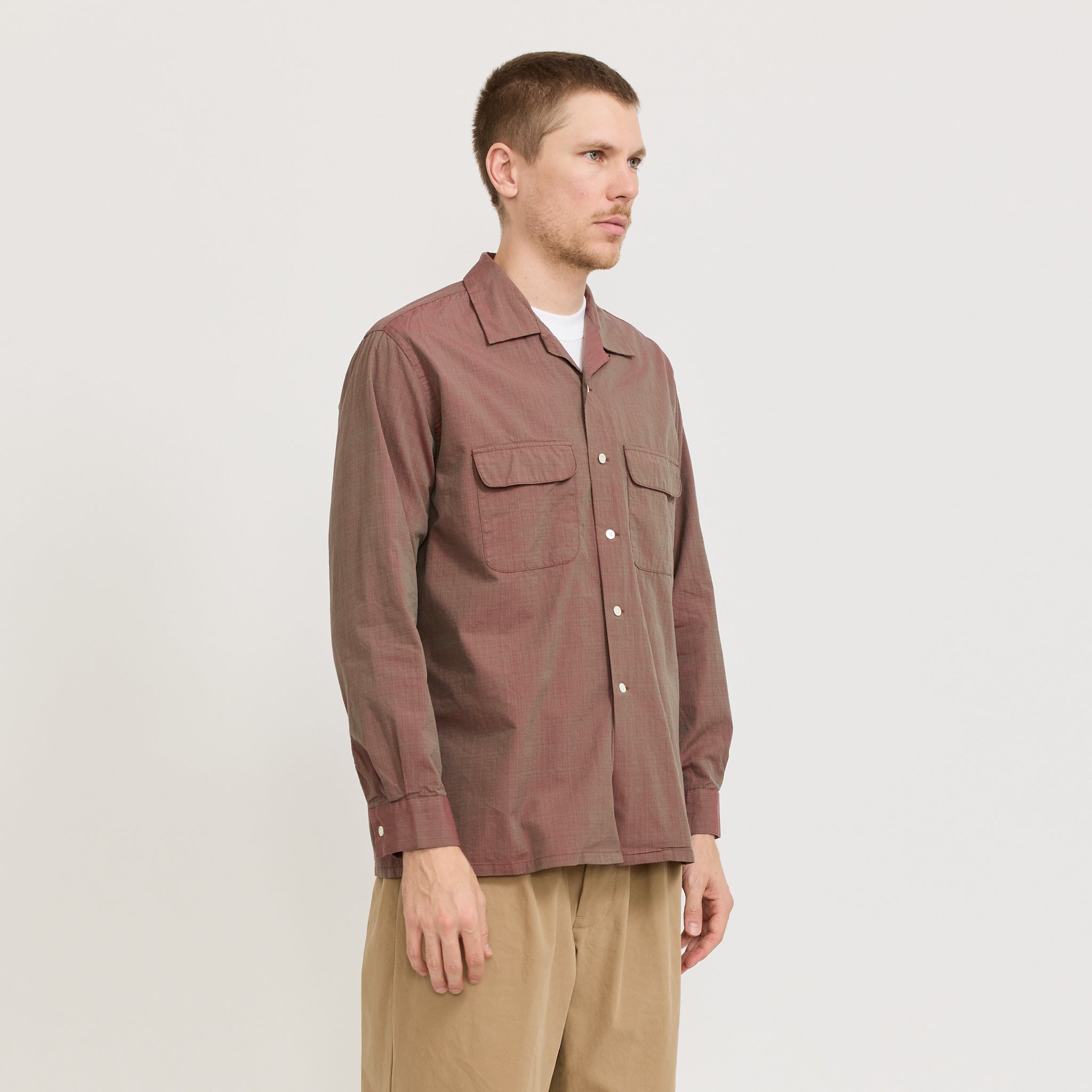 Beams Plus | Open Collar Slab Chambray Shirt Red | Maplestore