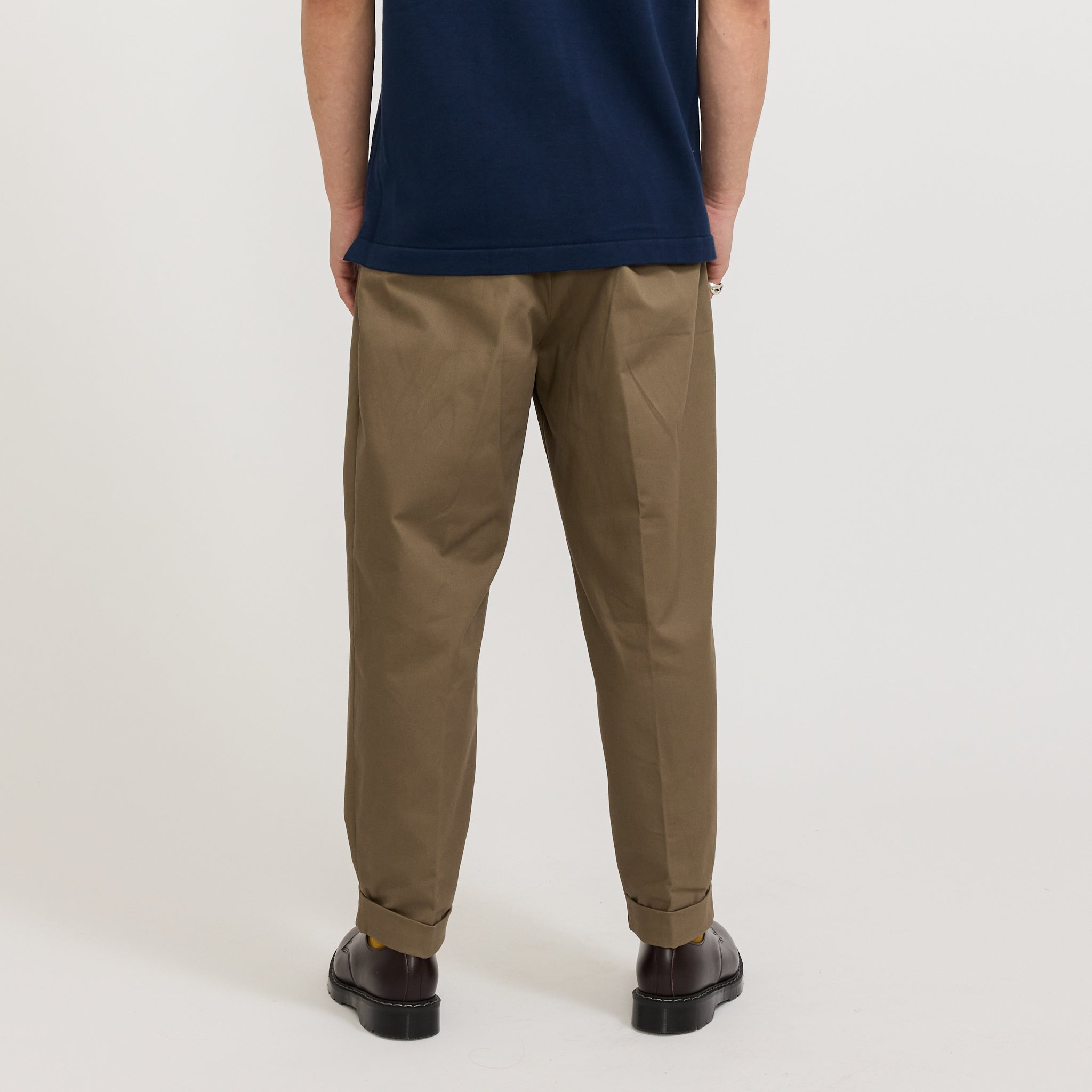 Beams Plus | 2 Pleats Twill Pant Olive | Maplestore