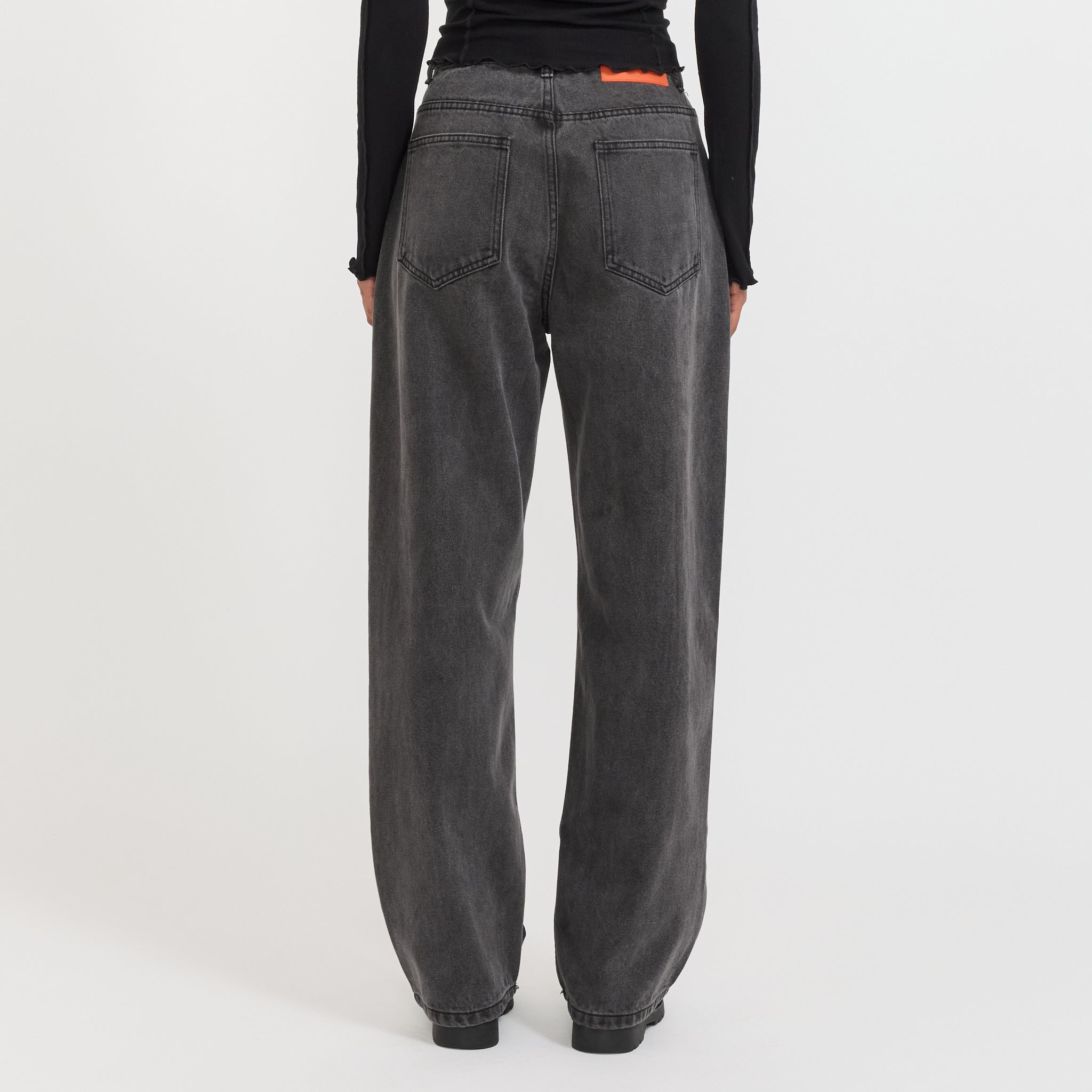 BeWider | Super Loose Dark Grey with Front Cut | Maplestore