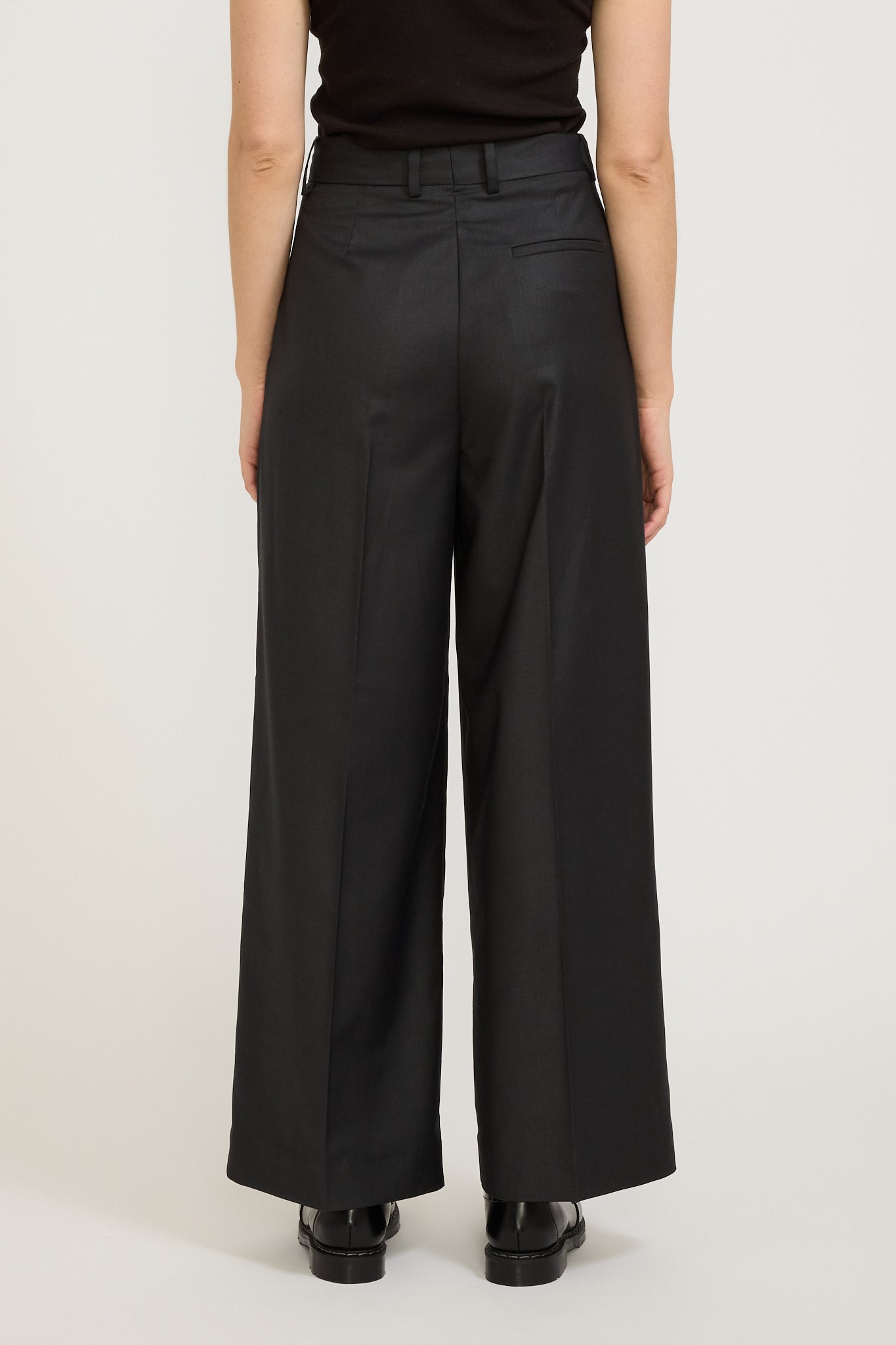 Blanca | August Trousers Charcoal | Maplestore