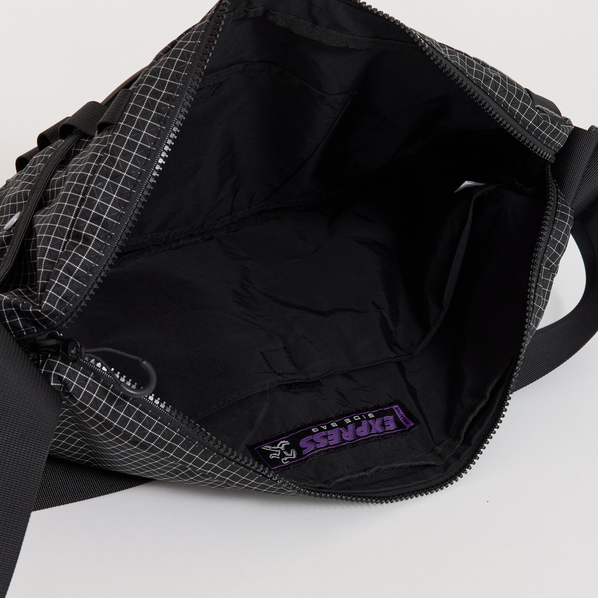 Butter Goods | Cordura Express Side Bag Black | Maplestore