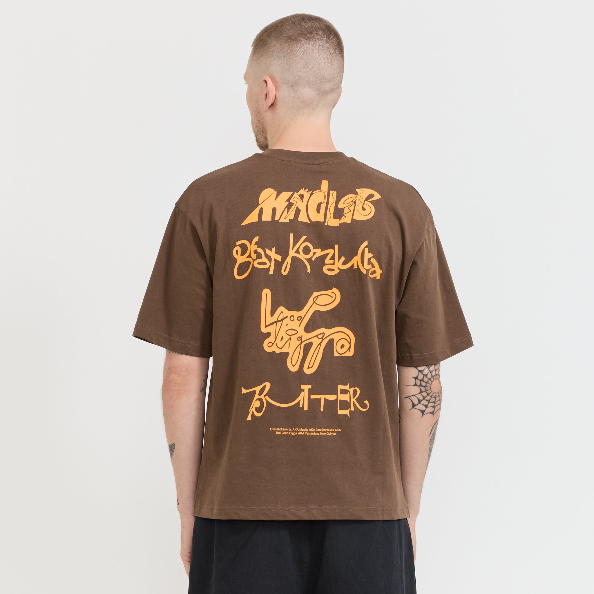 Alias Tee Brown