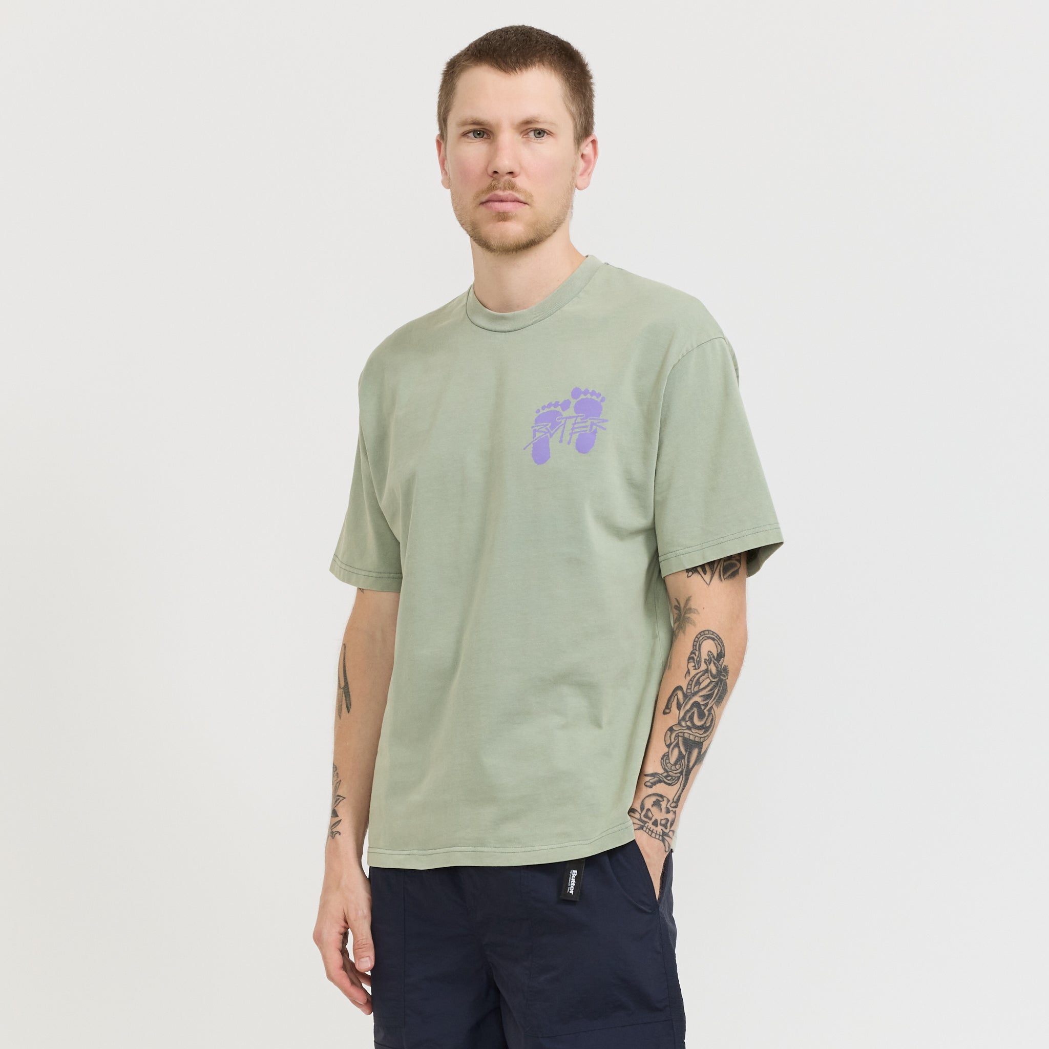 Footprints Tee Dull Mint