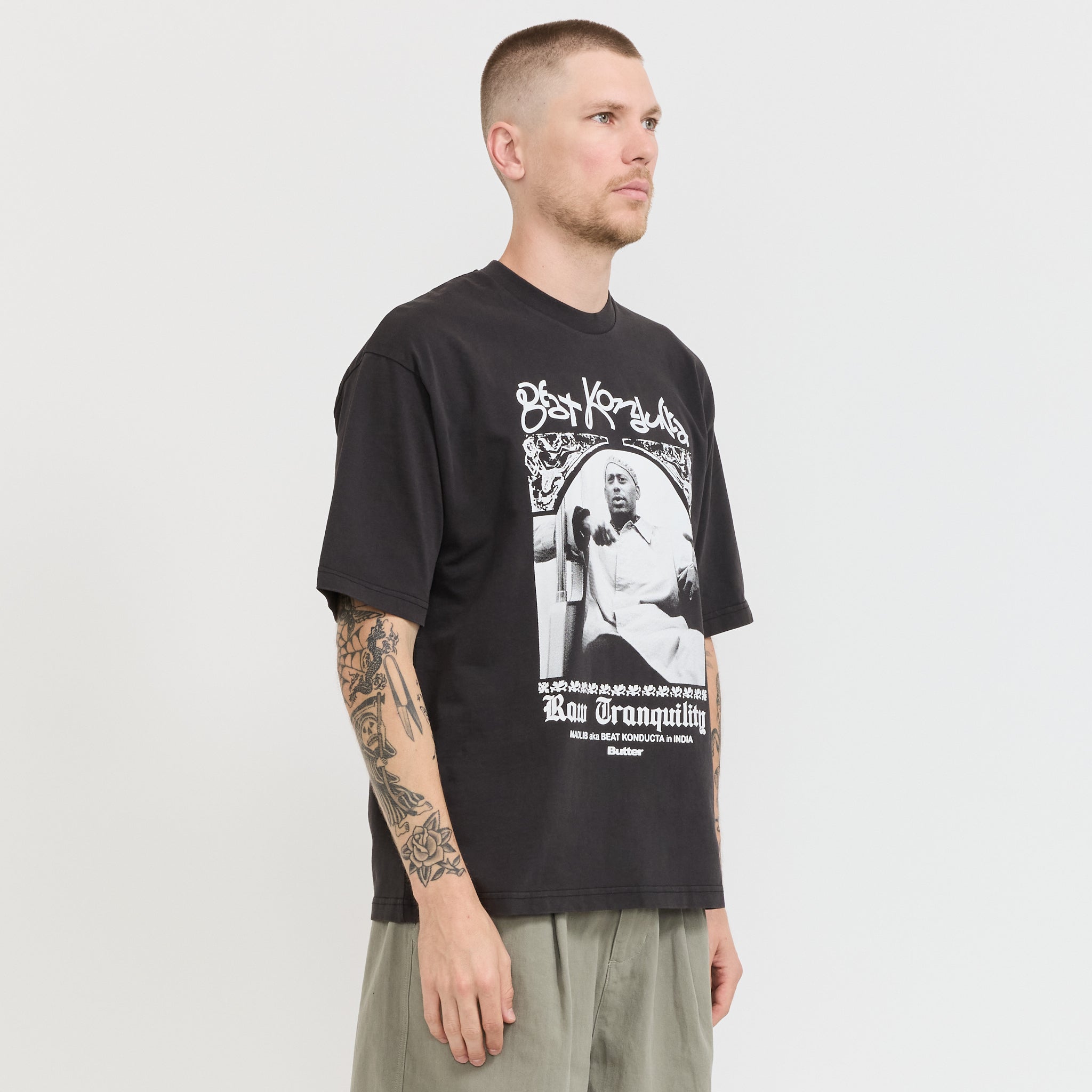 India Tee Washed Black