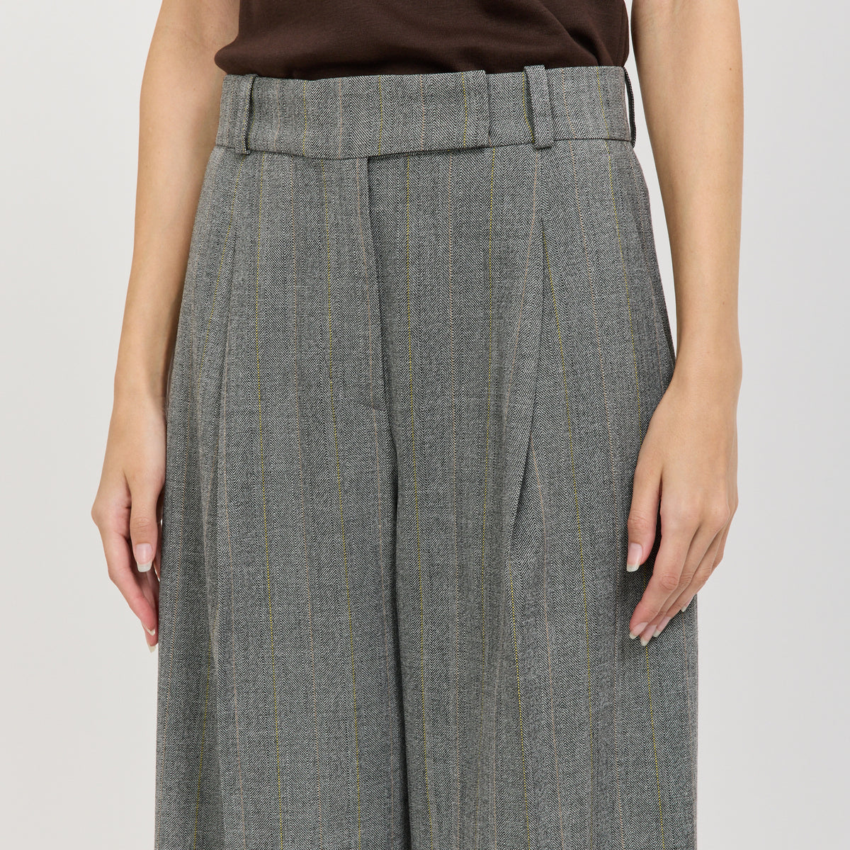 Neya Trousers Grey Subtle Stripe