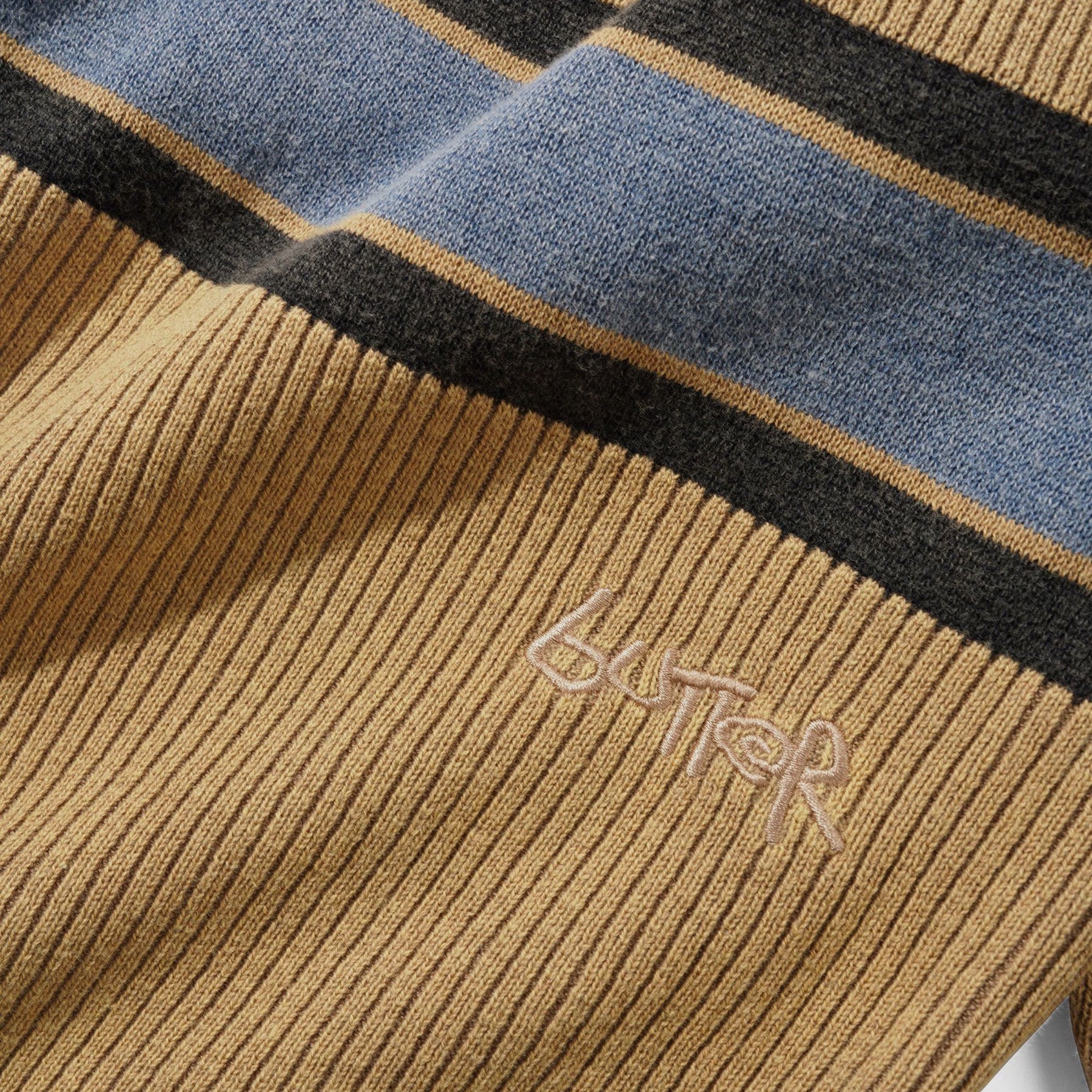 Break Knit Sweater Washed Tan