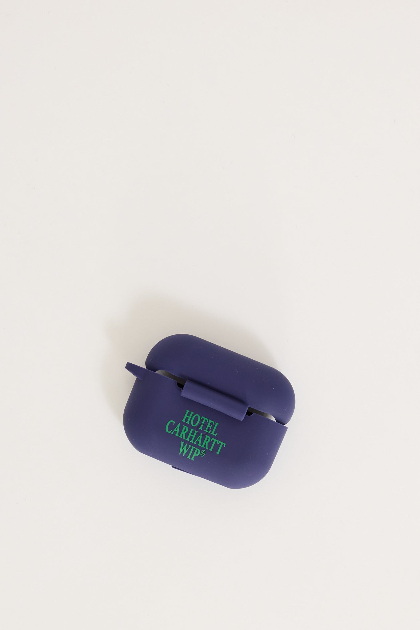 Do Not Disturb AirPods Case Aura/Aspen Green APP