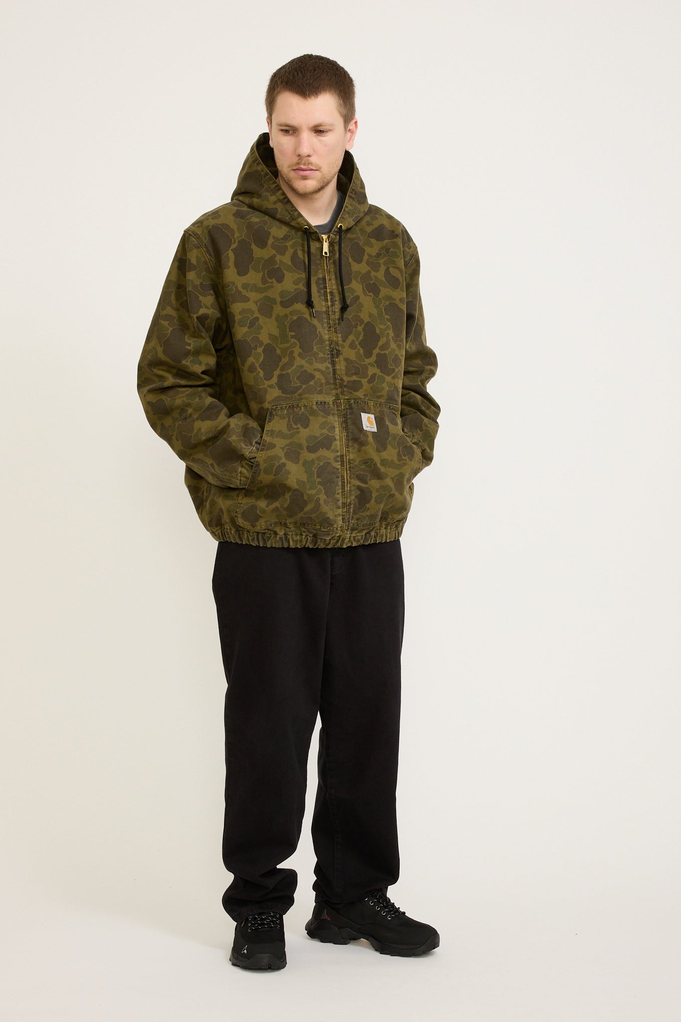 Carhartt WIP | Duck Active Jacket Camo Duck Green/Green | Maplestore