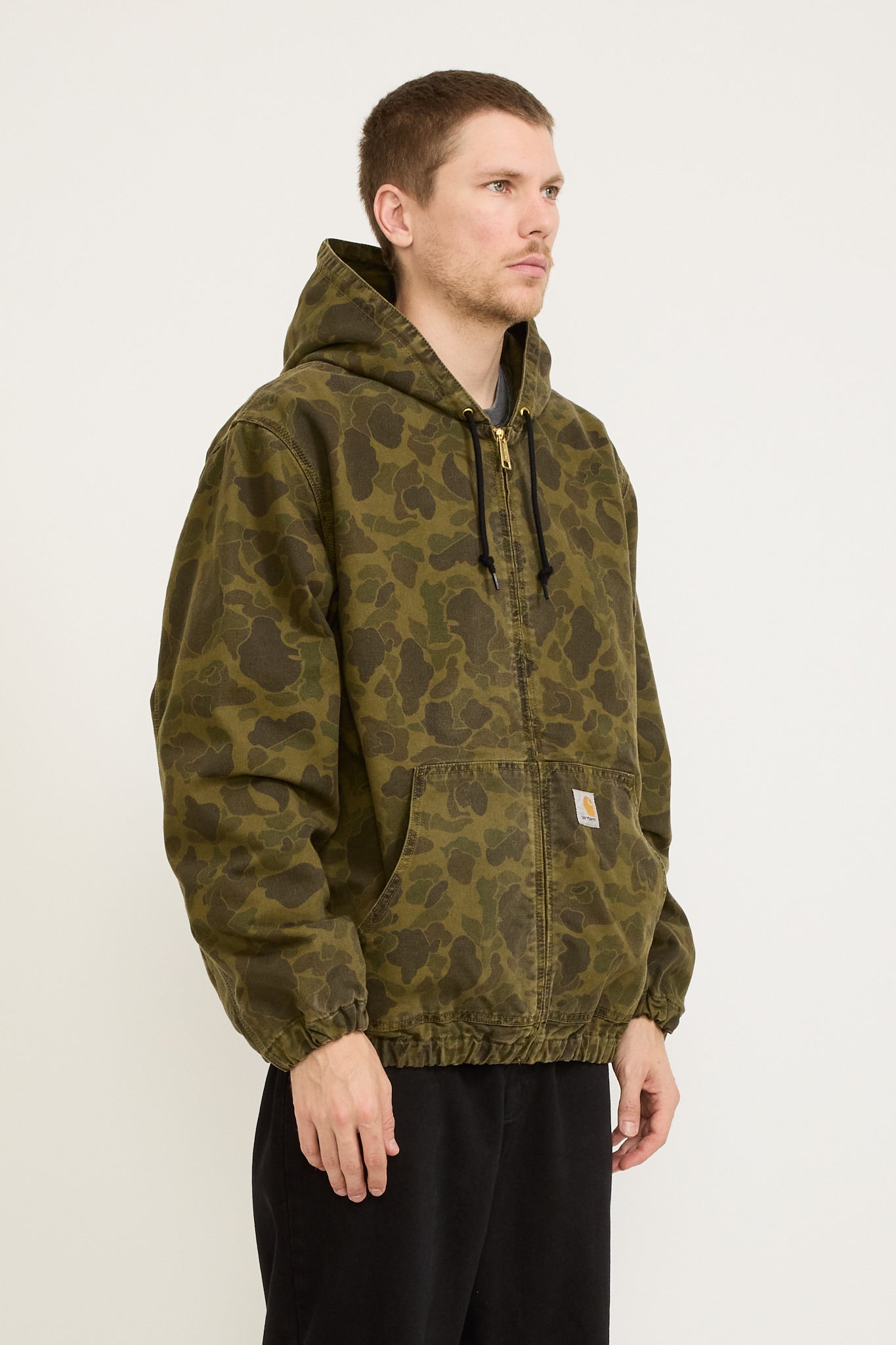 Carhartt WIP | Duck Active Jacket Camo Duck Green/Green | Maplestore