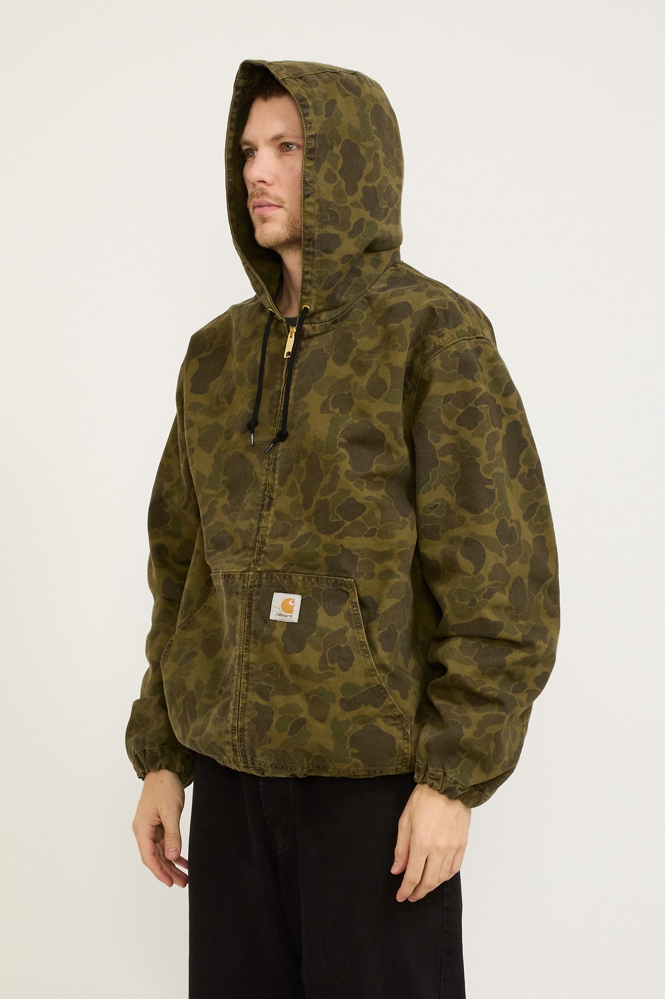 Carhartt WIP | Duck Active Jacket Camo Duck Green/Green | Maplestore