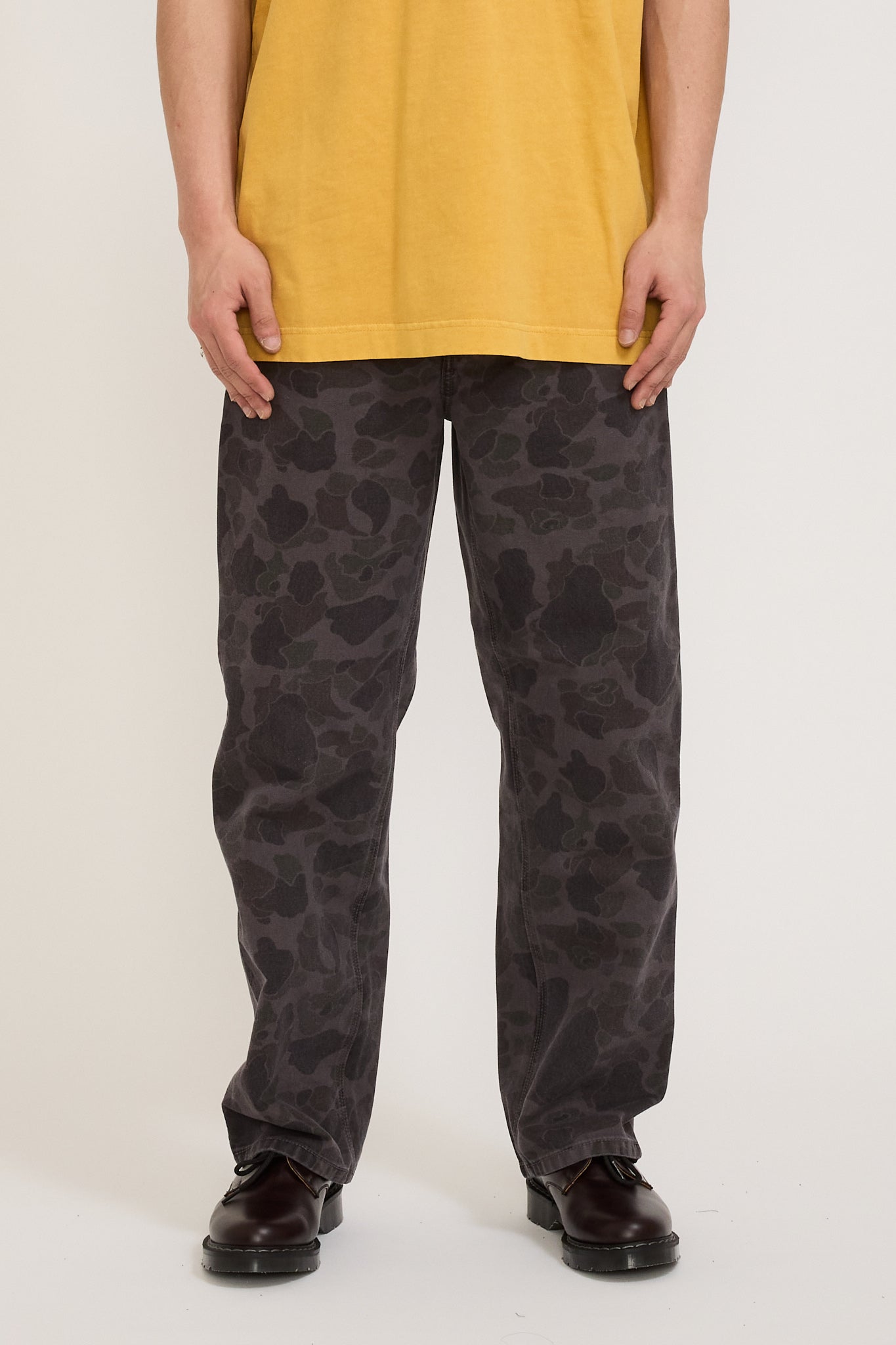 Carhartt WIP | Duck Single Knee Pant Camo Duck Green/Graphite | Maplestore