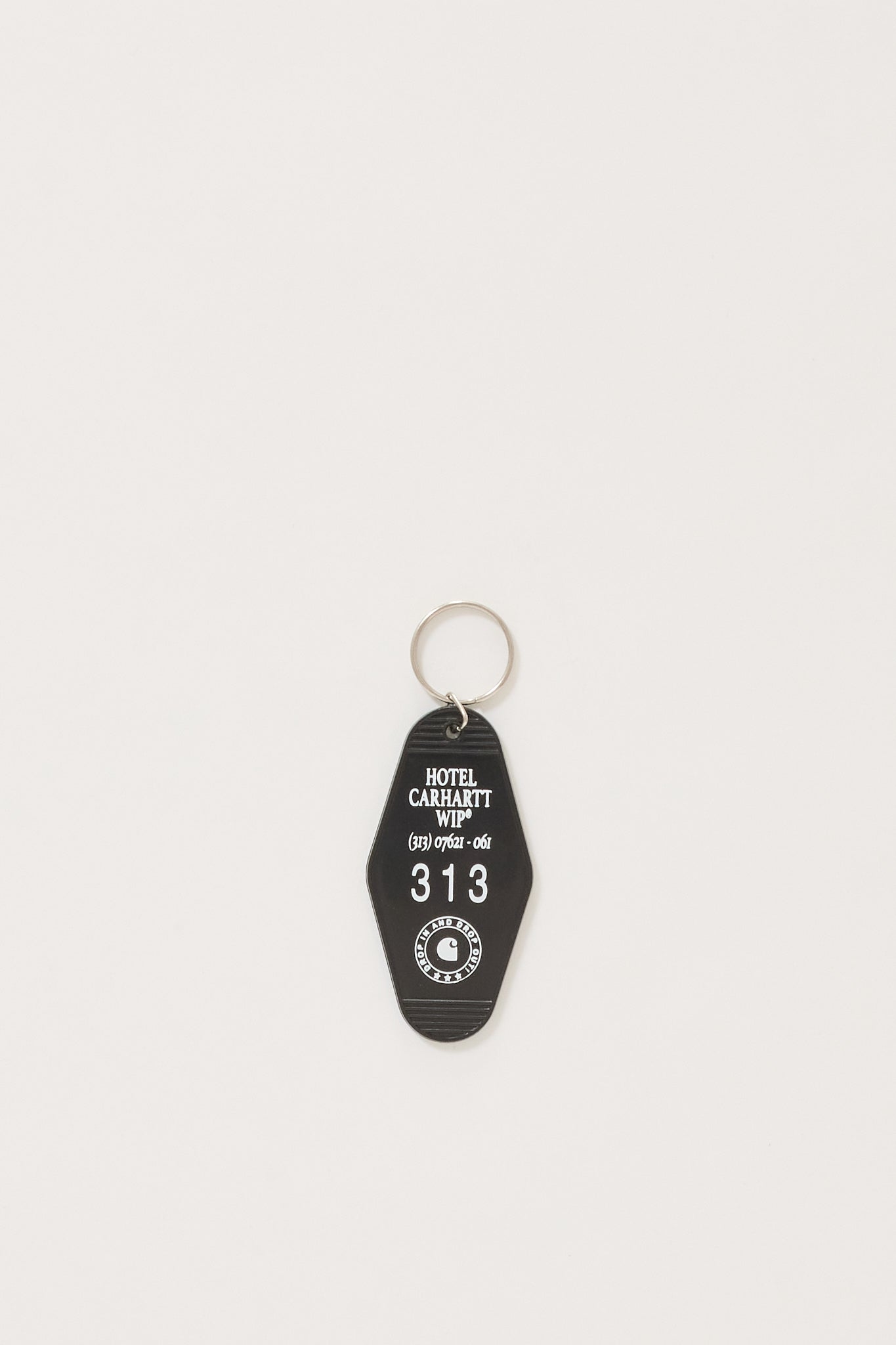 Hotel Keys Keychain Black/White