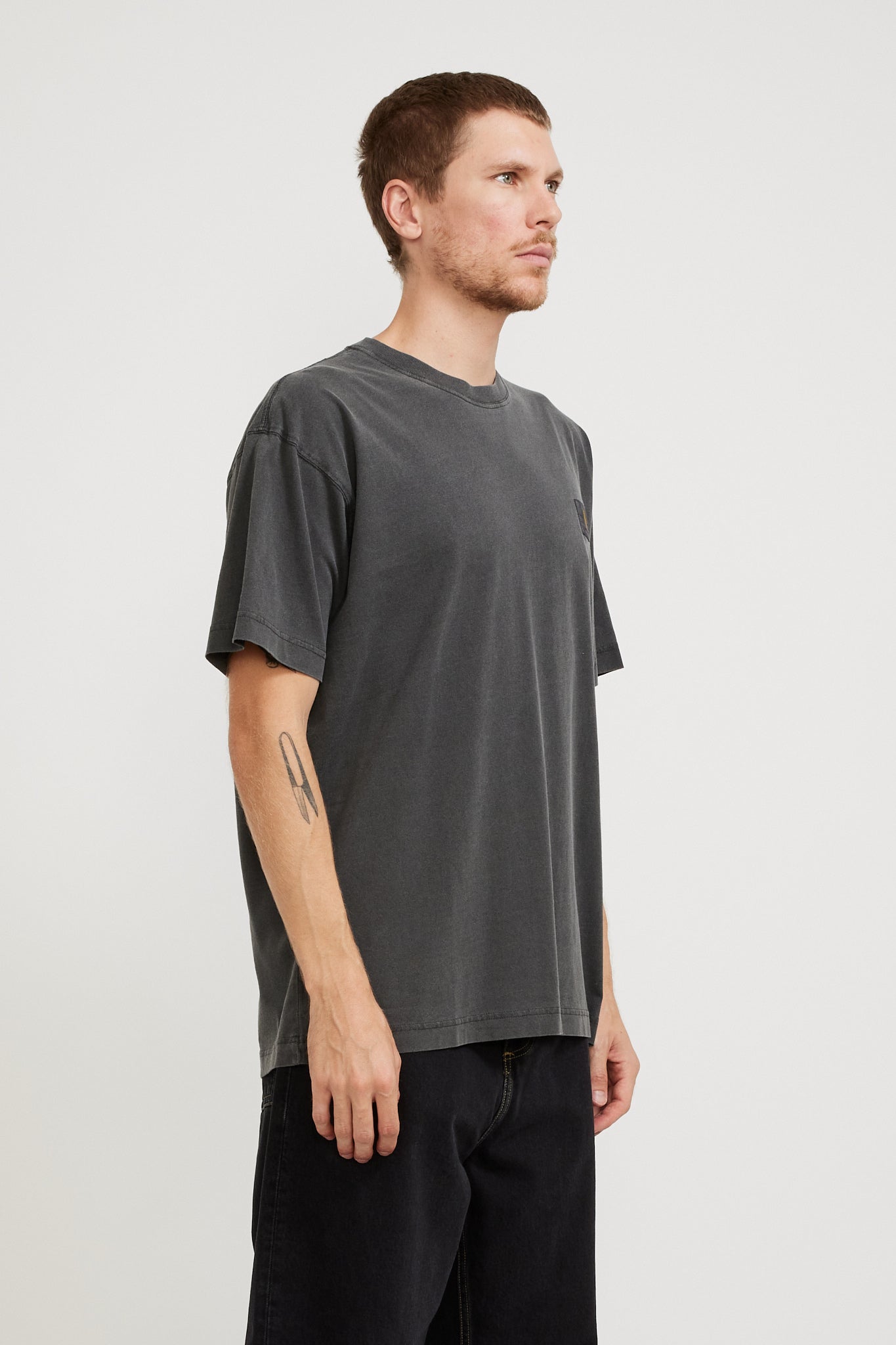 Carhartt WIP | S/S Nelson T-Shirt Charcoal | Maplestore