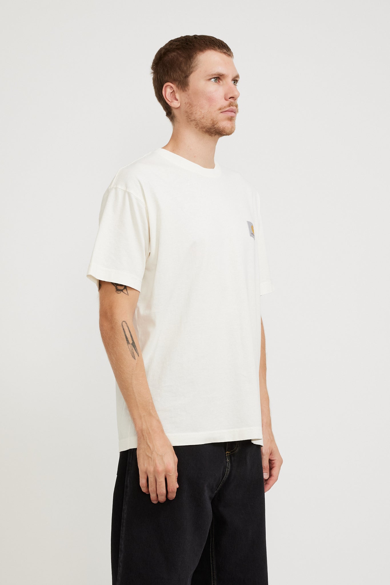 Carhartt WIP | S/S Nelson T-Shirt Wax Garment Dye | Maplestore