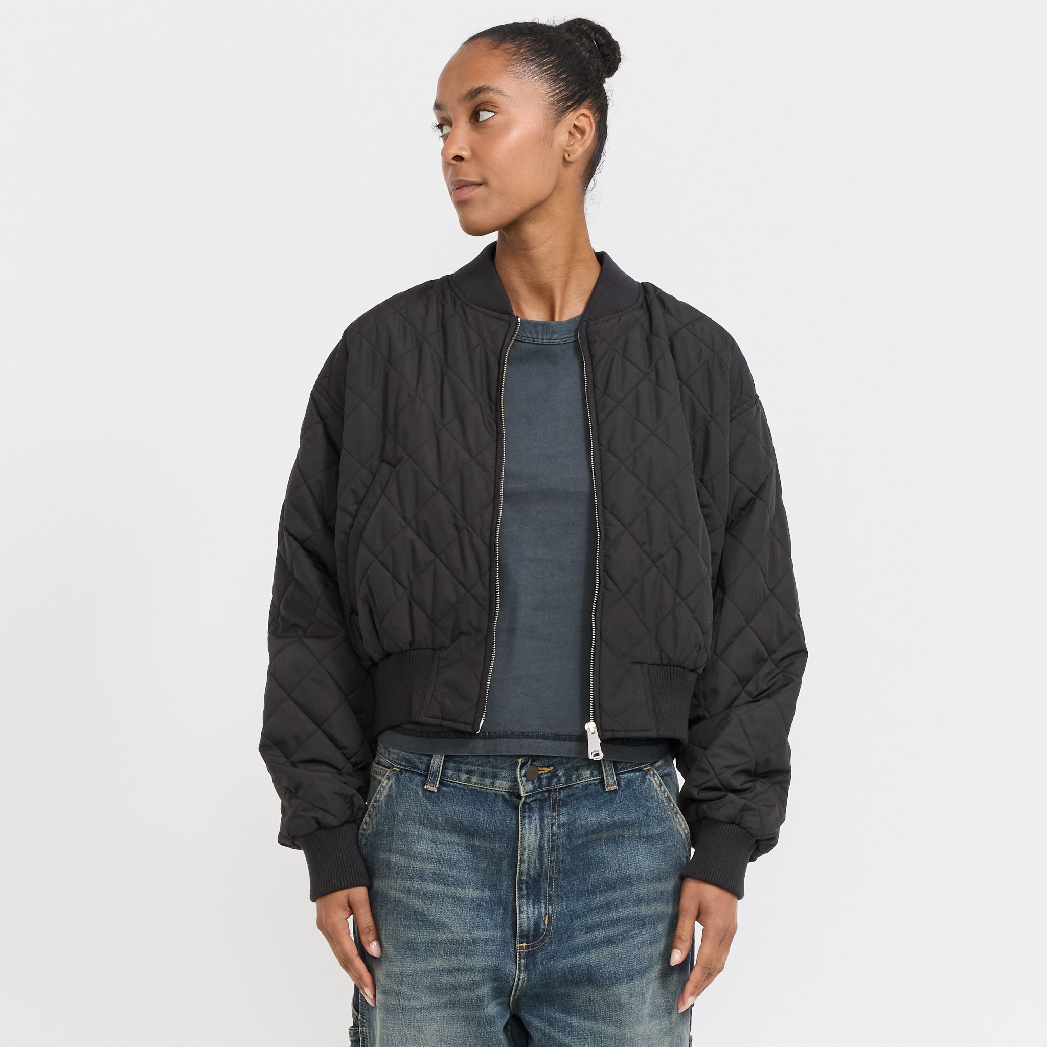 Selma Liner Black