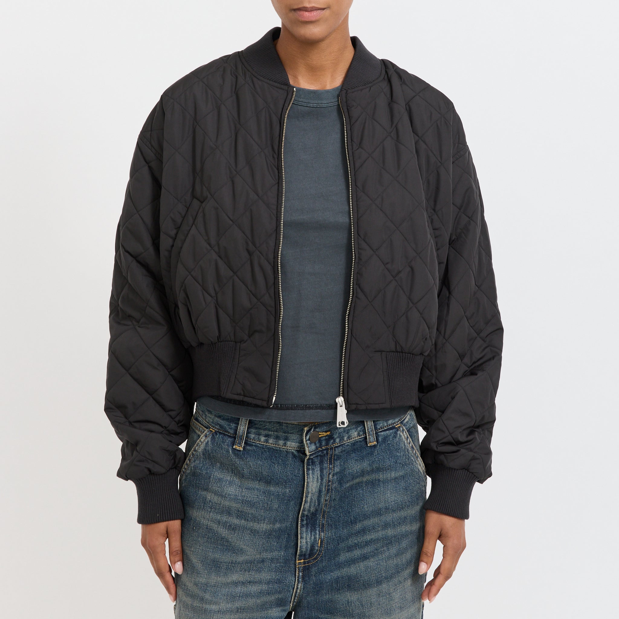 Selma Liner Black