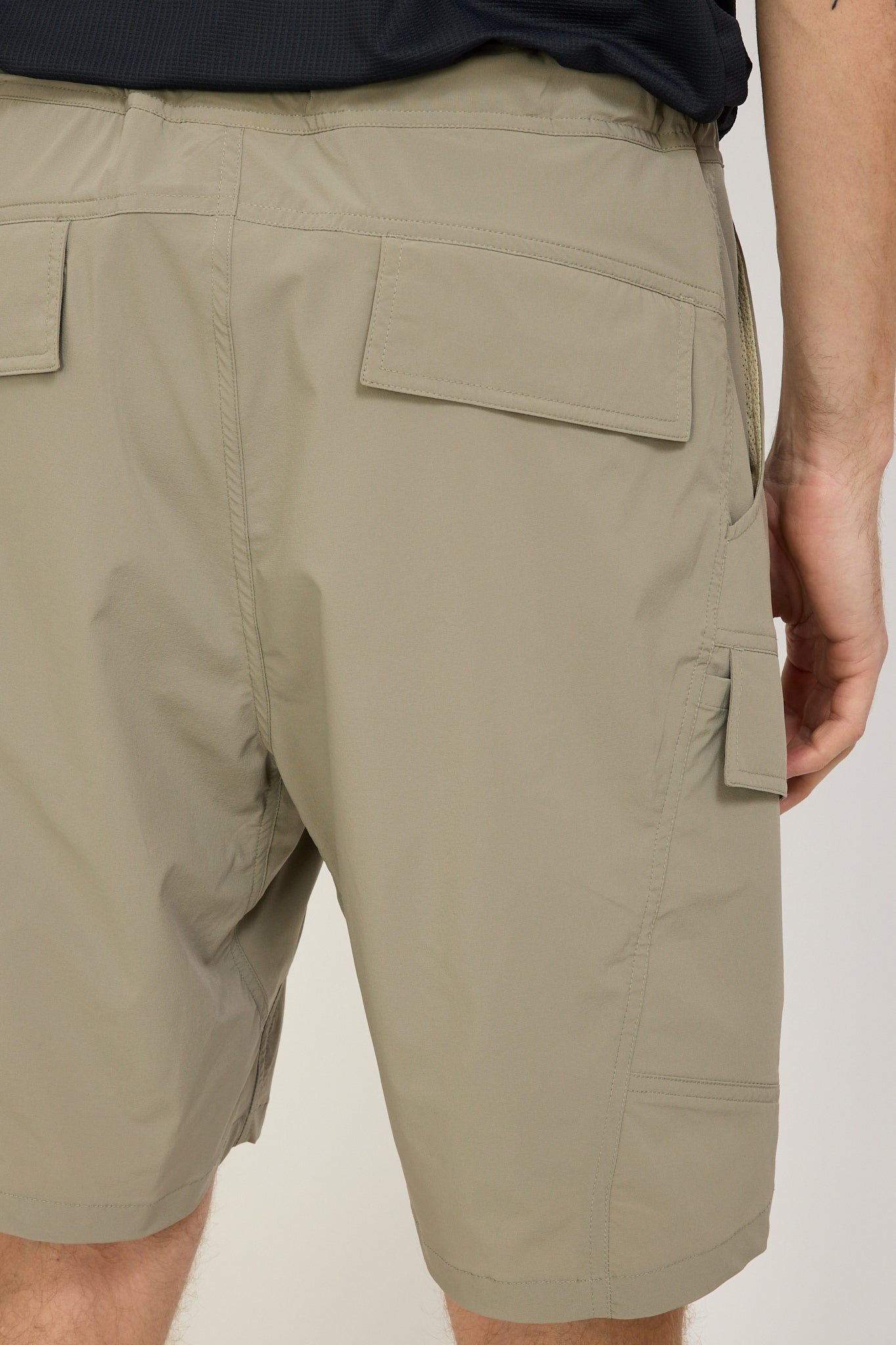 Cayl | Flap Cargo Shorts Oak | Maplestore