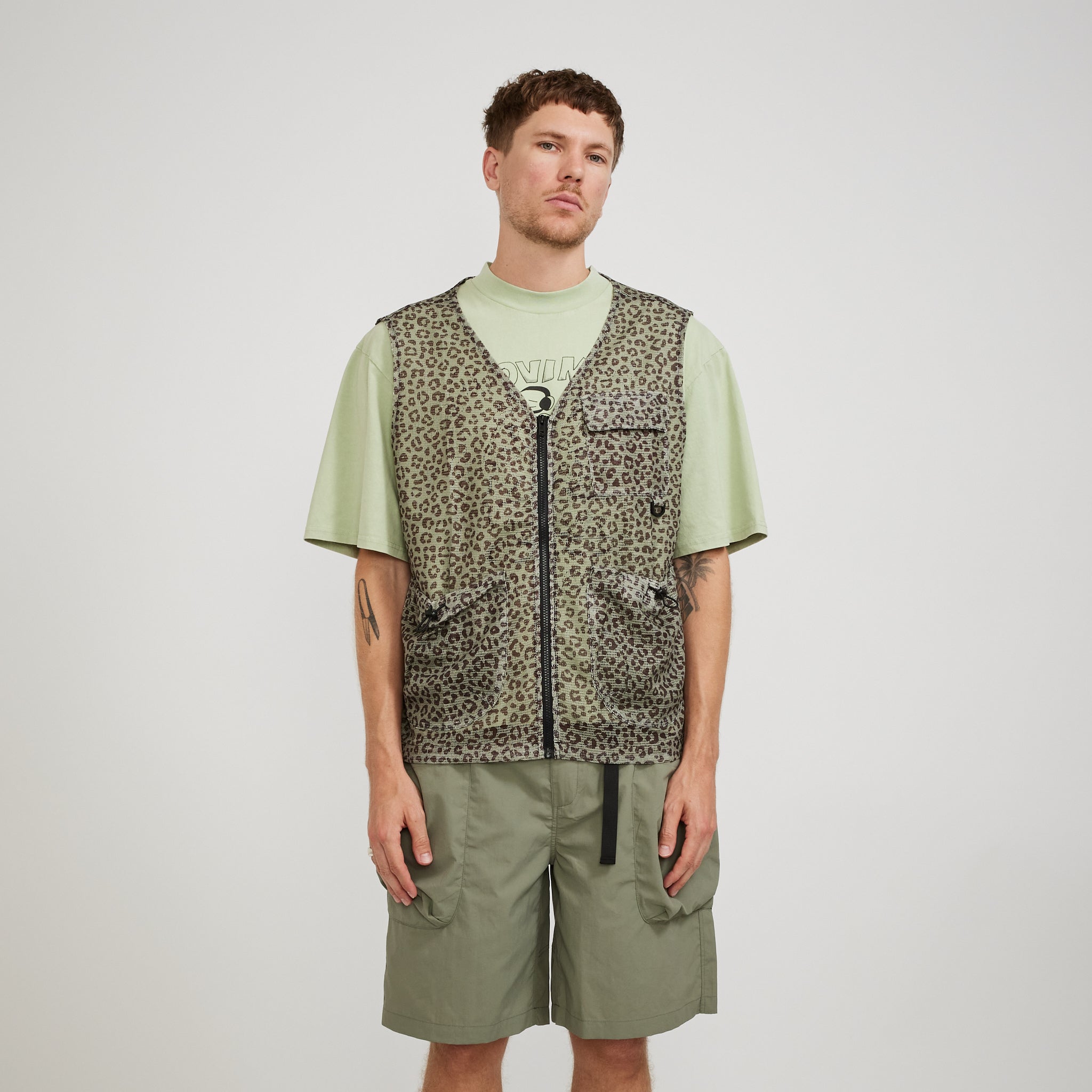 Checks | Cheetah Mesh Vest Olive | Maplestore