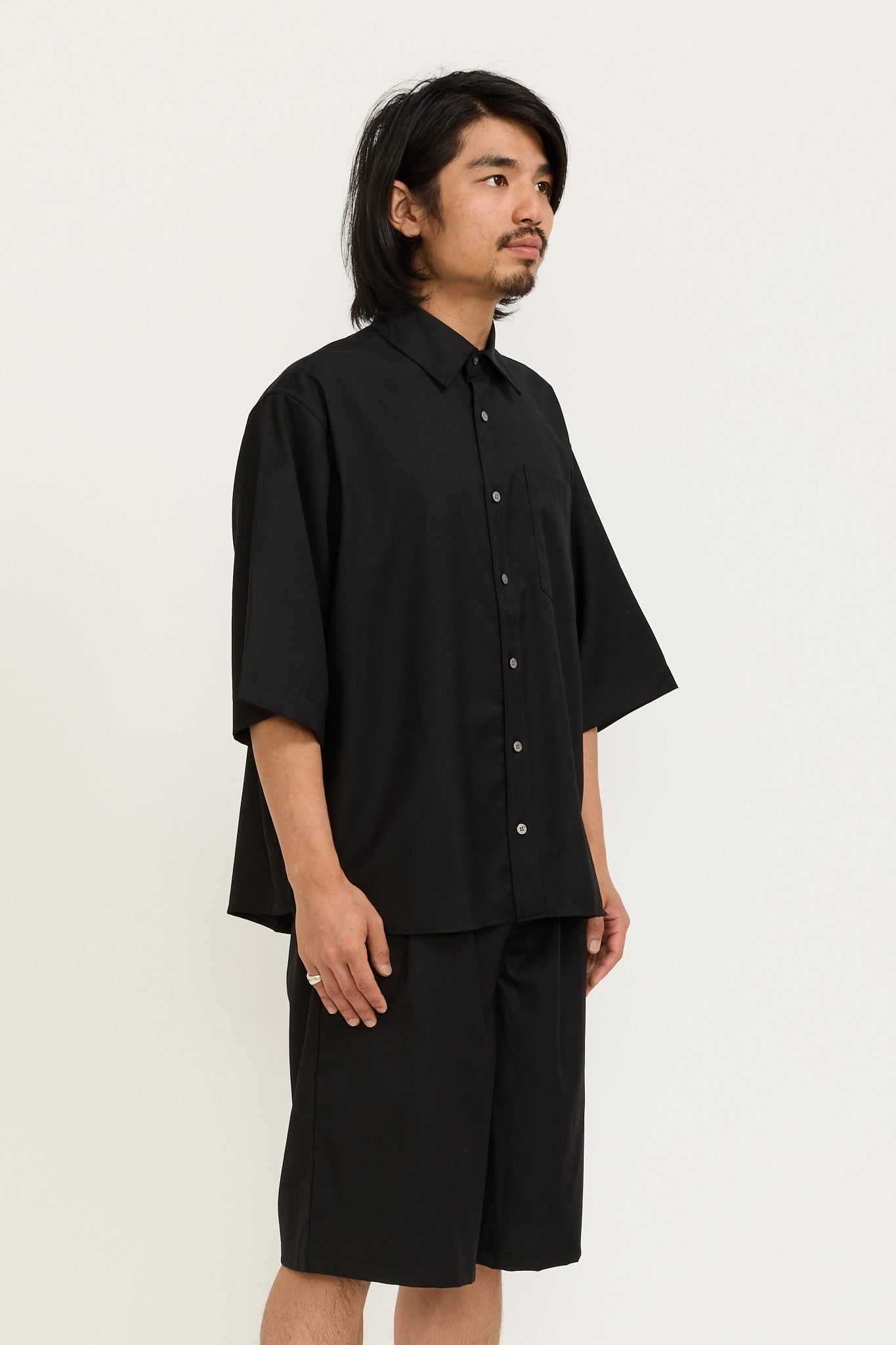 S/S Generous Shirt Black Wool