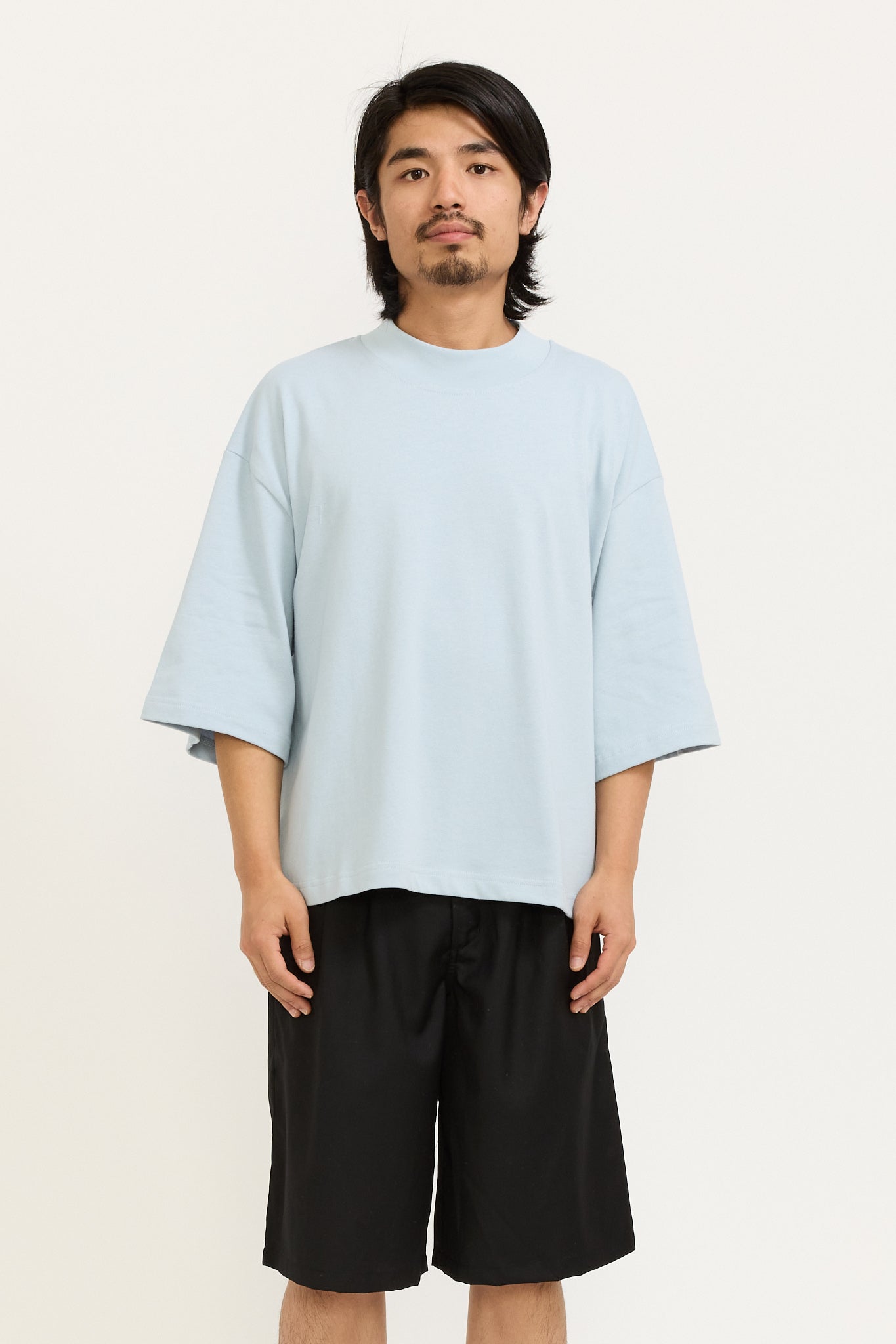 Wide Tee Chalk