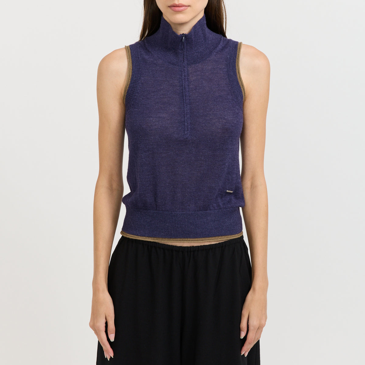 Fine Yarn Half Zip Vest Blue