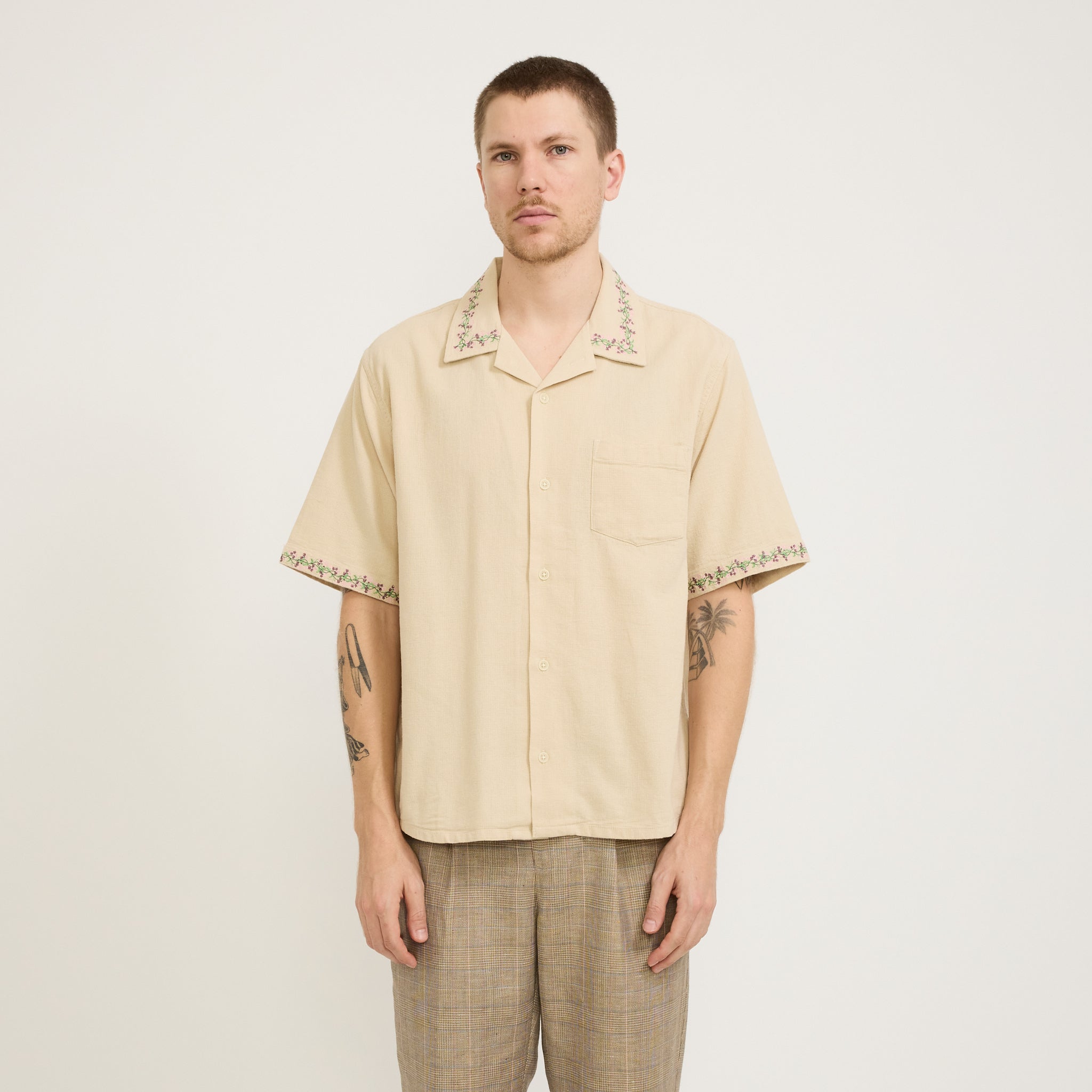 Corridor NYC | Hopsack Embroidered SS Camp Shirt Khaki | Maplestore