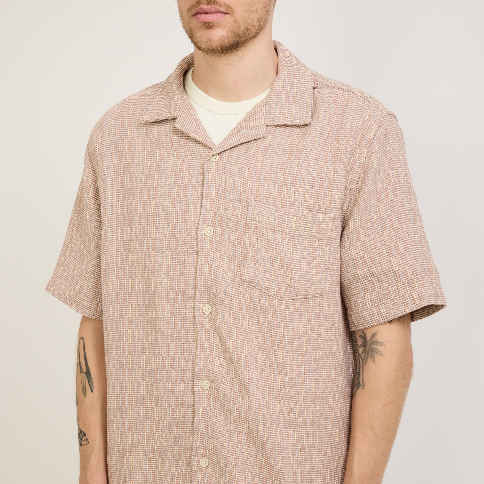 Corridor NYC | Rainbow Weave Camp Collar Pink | Maplestore