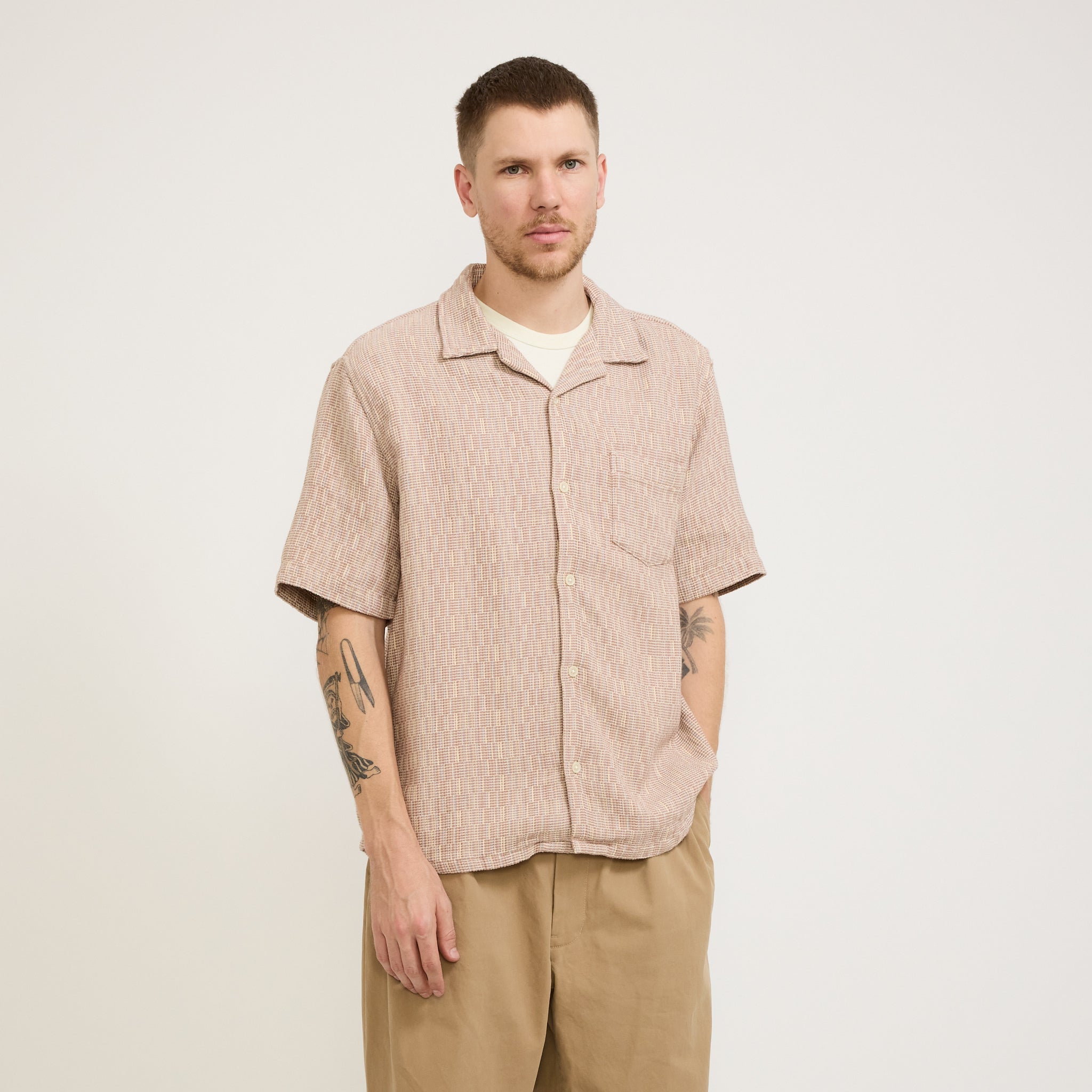 Corridor NYC | Rainbow Weave Camp Collar Pink | Maplestore