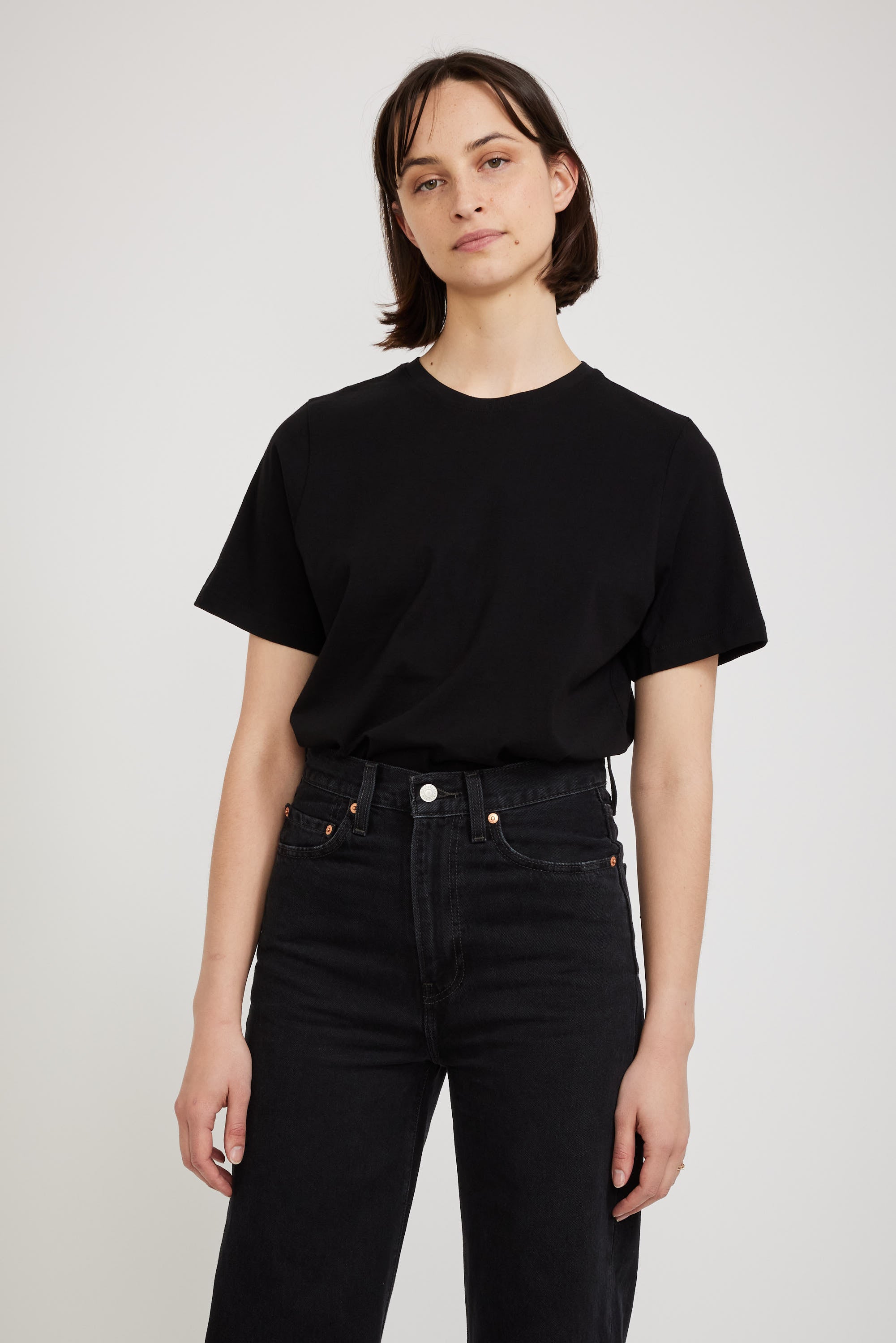 Kowtow | Classic Tee Black | Maplestore