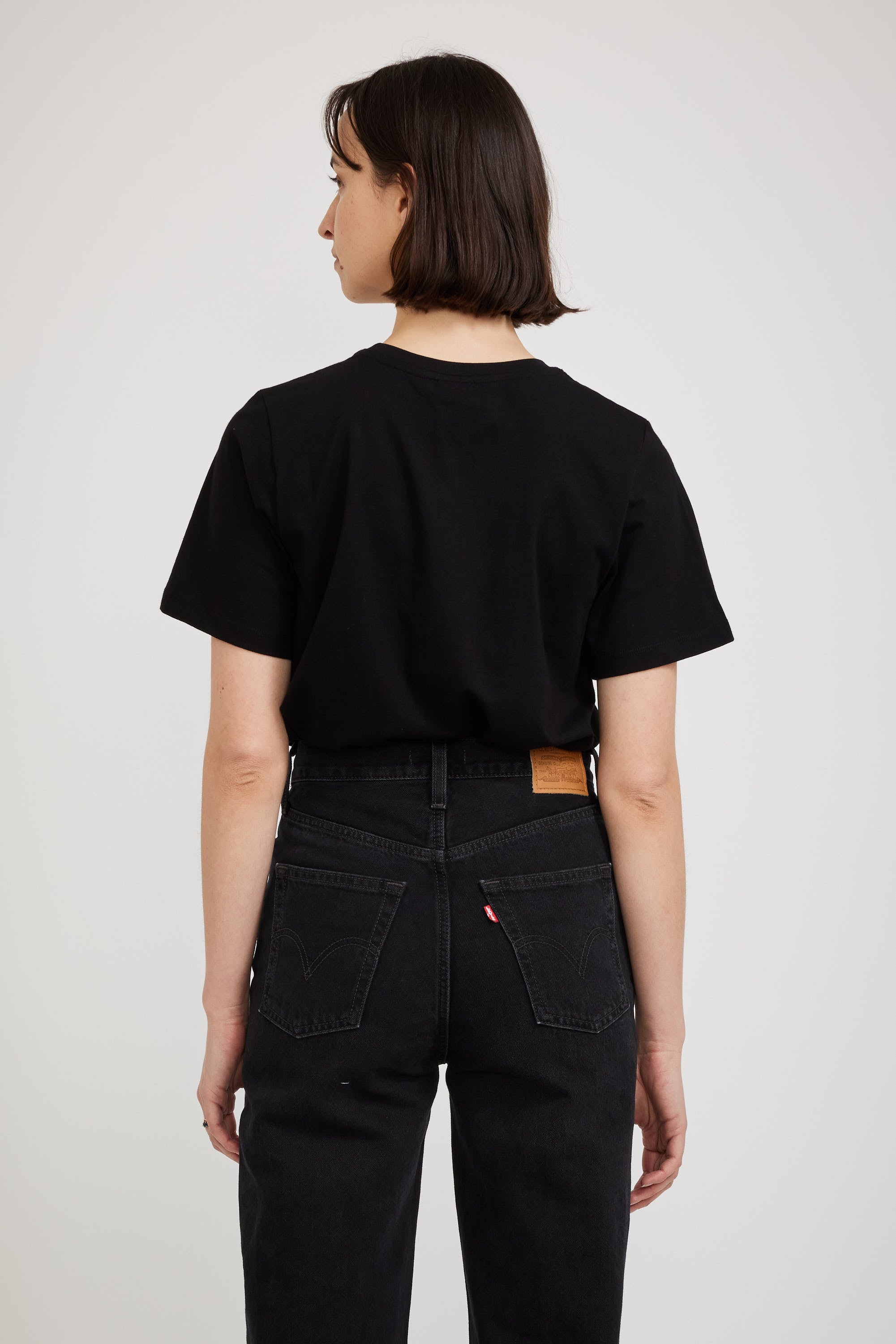 Kowtow | Classic Tee Black | Maplestore