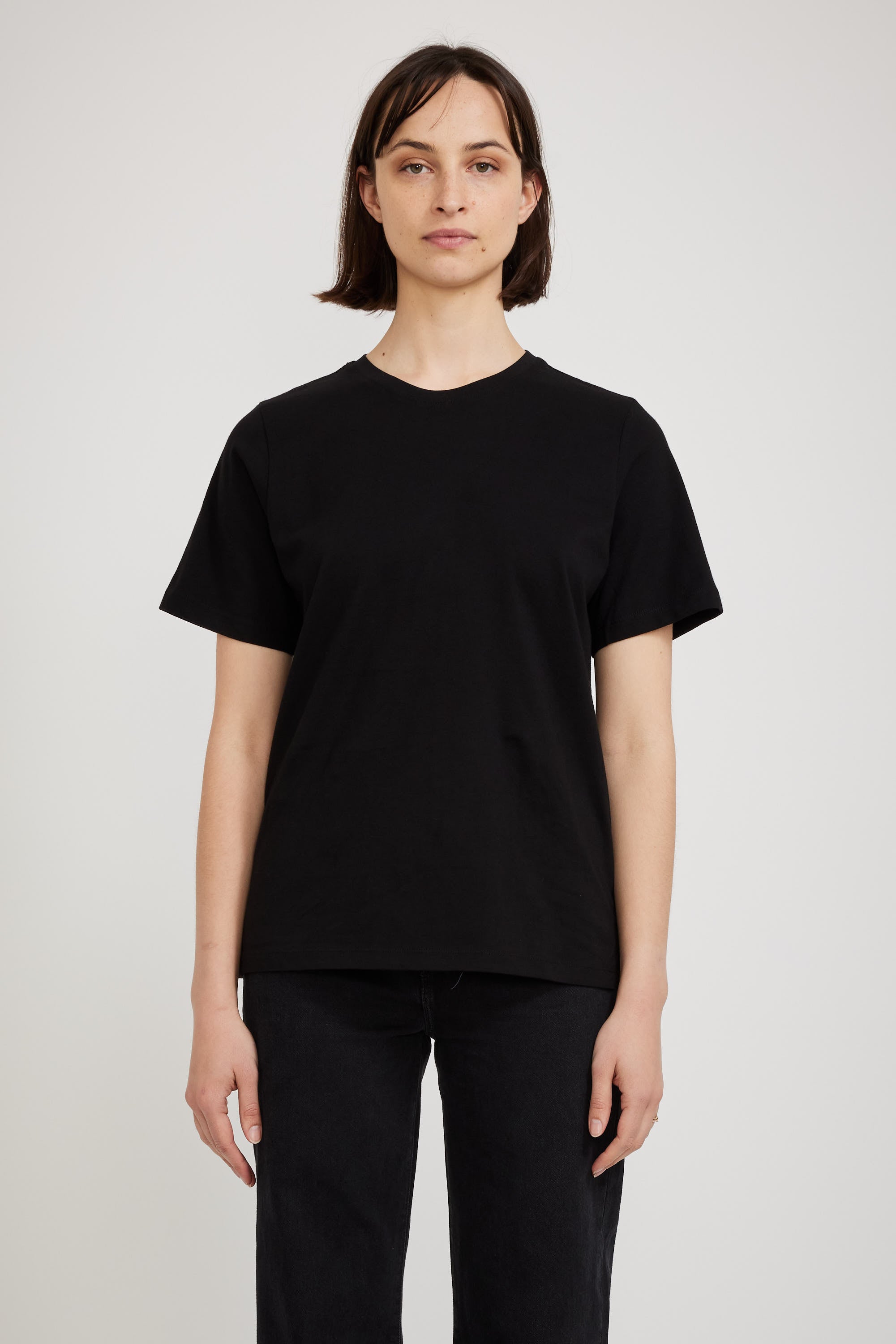 Kowtow | Classic Tee Black | Maplestore