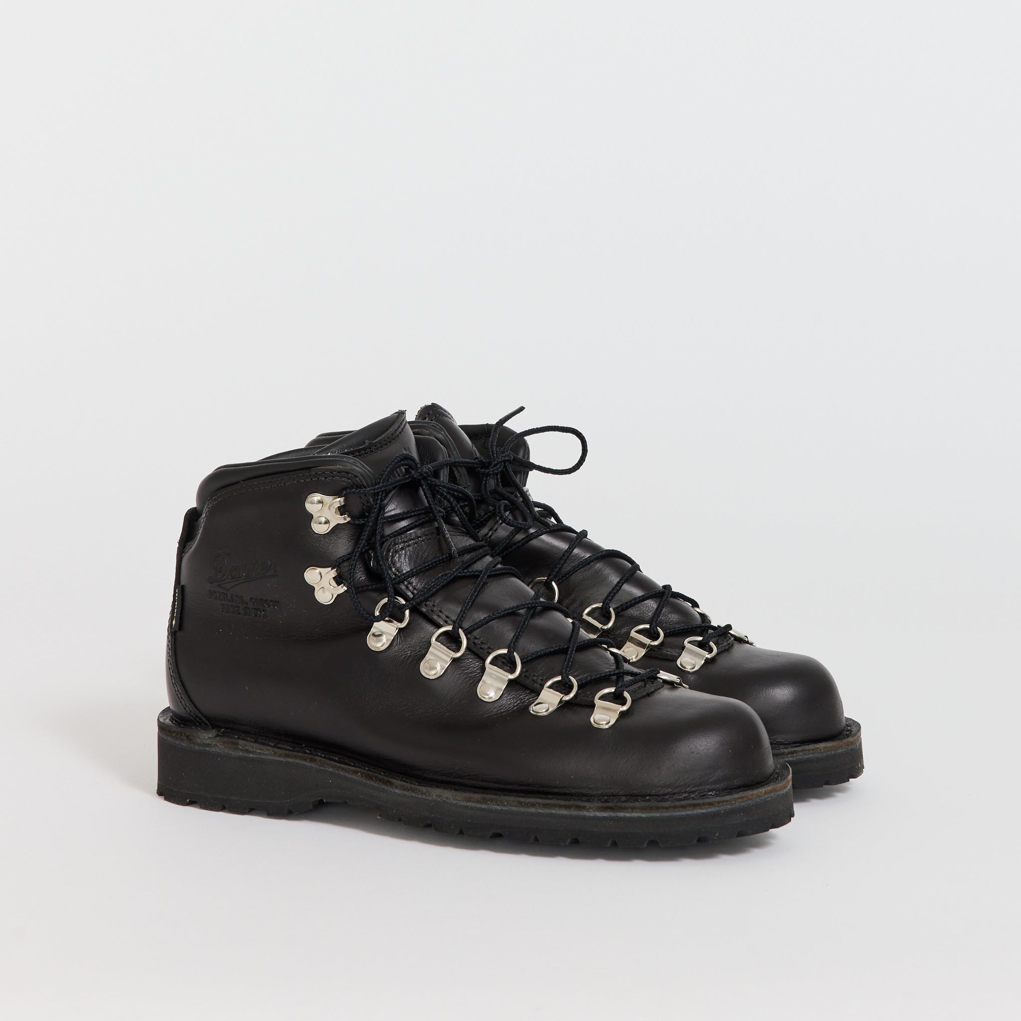 Danner | Mountain Pass Black Glace | Maplestore