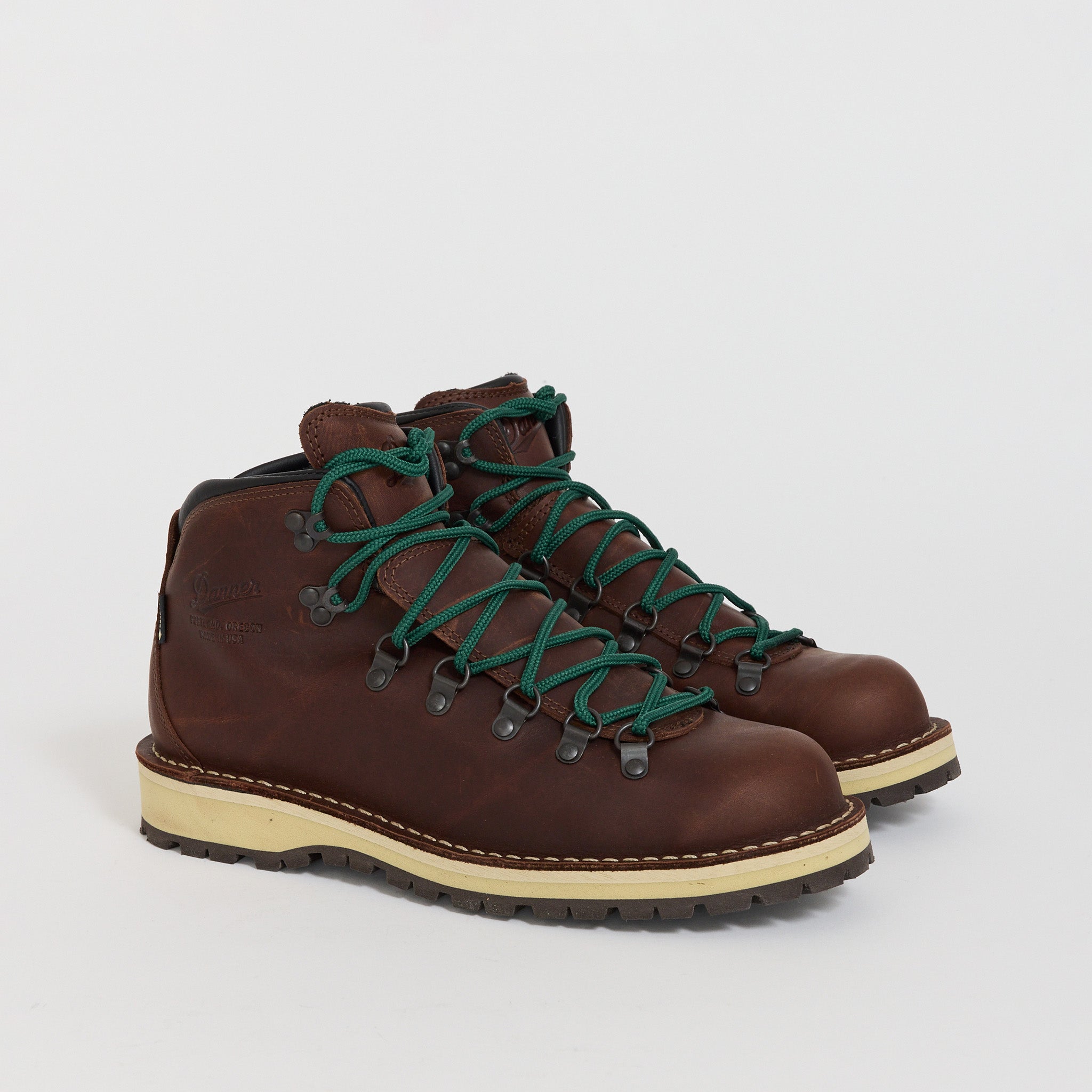 Danner Mountain Pass Smores Maplestore