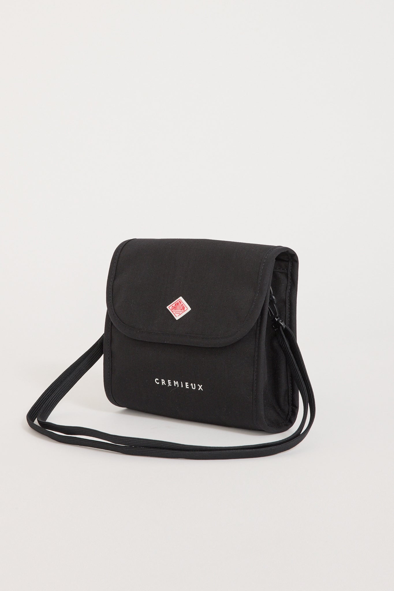 Cremieux Shoulder Bag Black