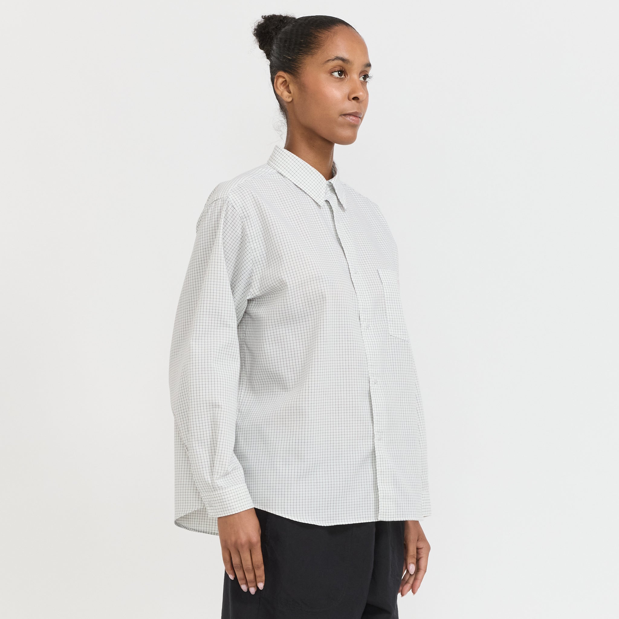 Danton | Dot Button Regular Collar Shirt L/S Off White/Navy Check | Maplestore