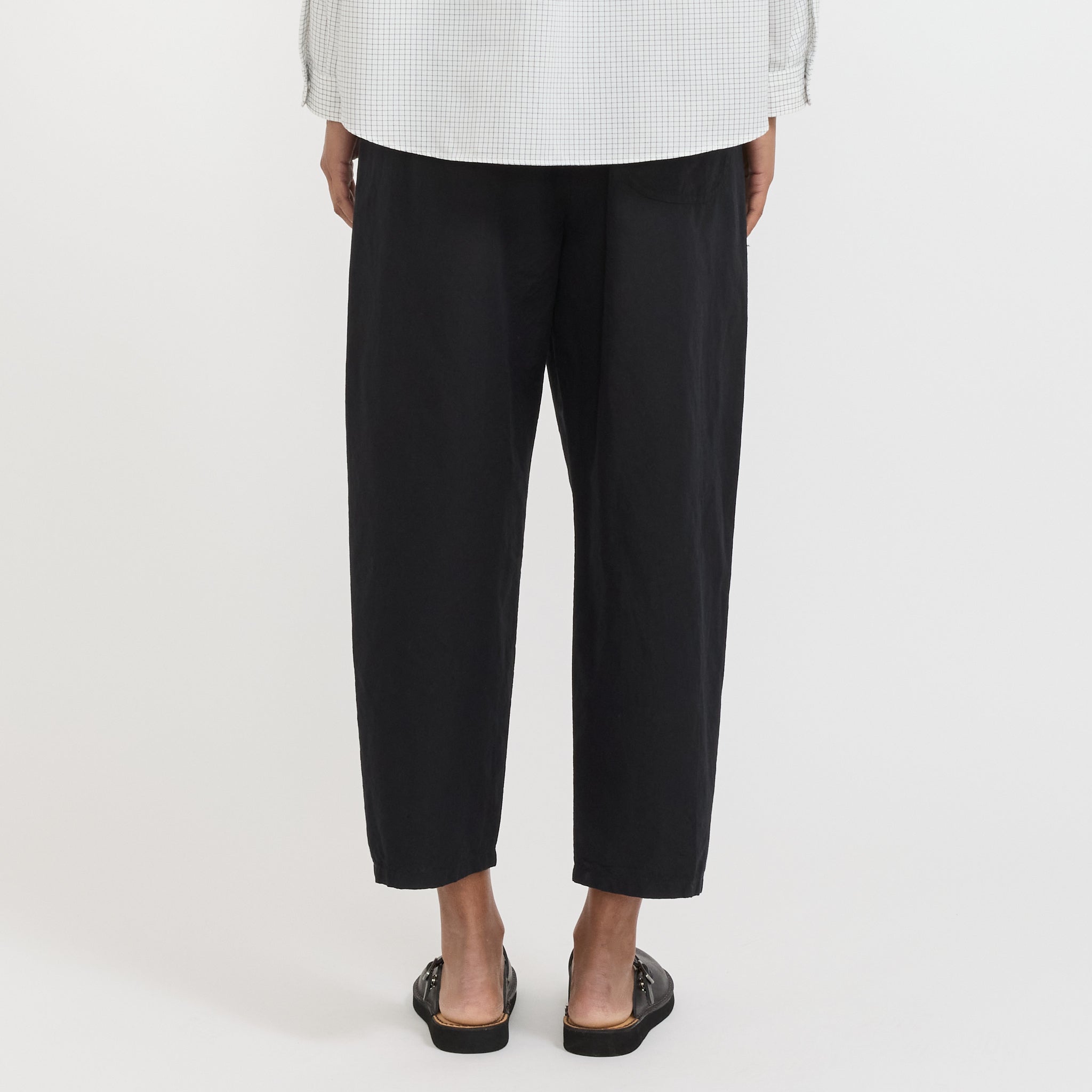 Danton | Womens Easy Pants Cotton/Linen Weather Cloth Black | Maplestore
