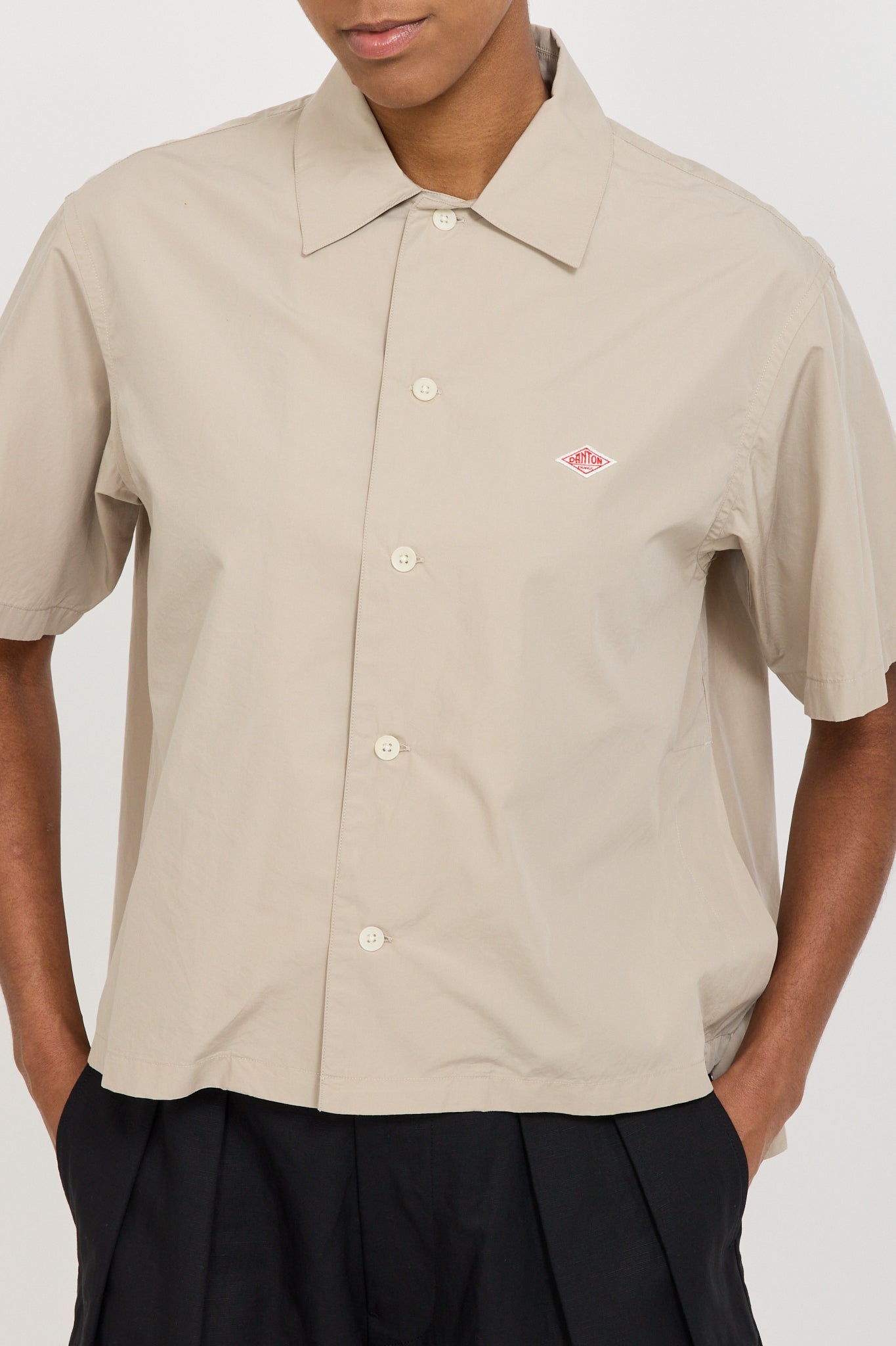 Danton | Half Sleeve Shirt Greige | Maplestore