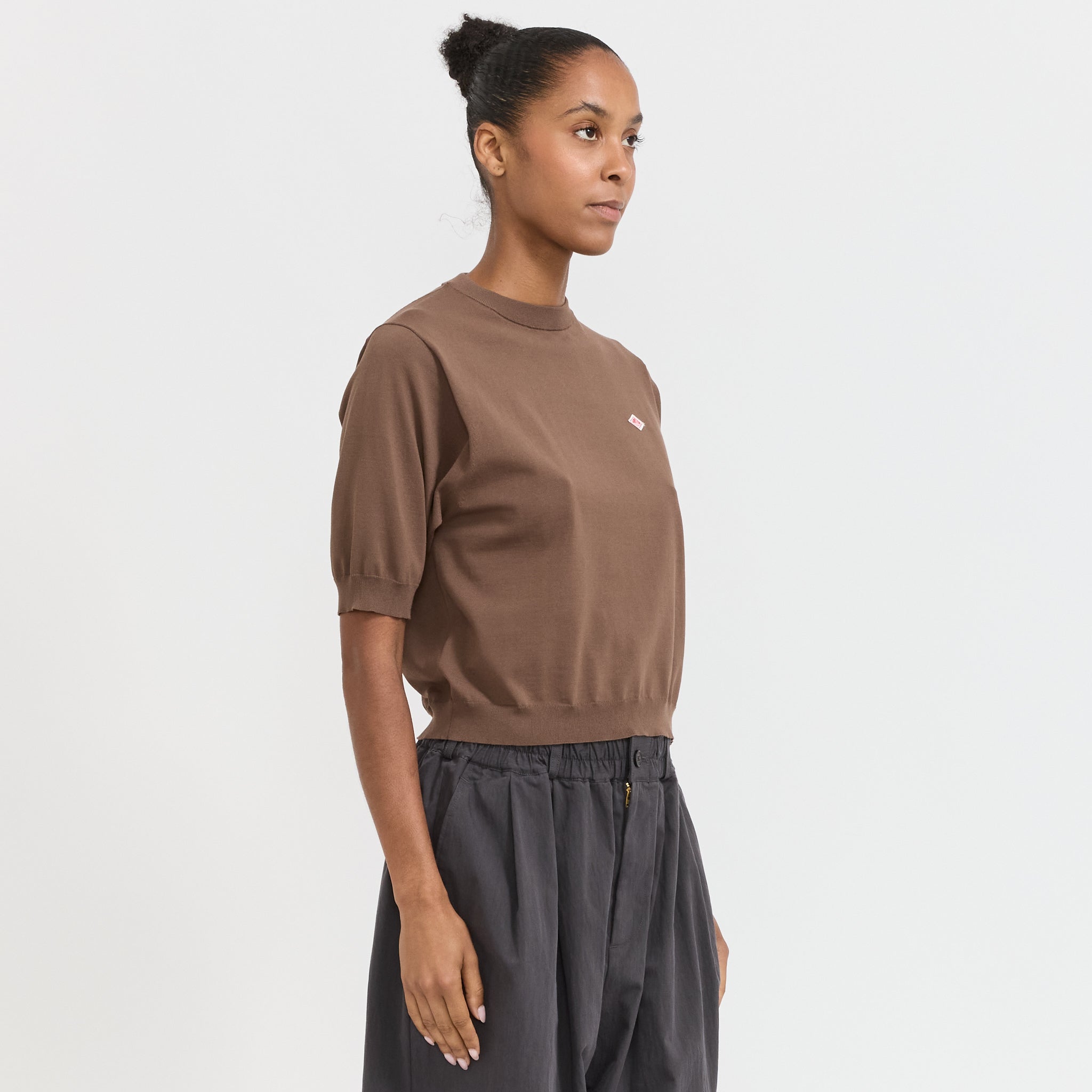 Danton | Half Sleeve Crew Neck Taupe | Maplestore
