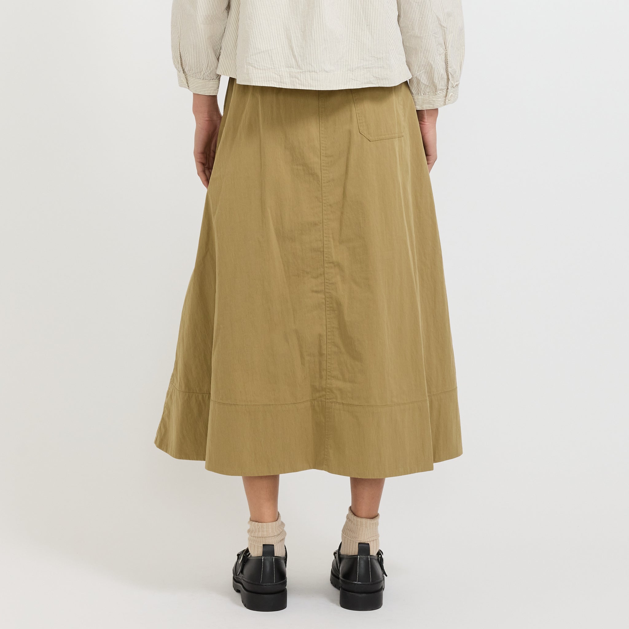 2 Tuck Skirt Dark Beige