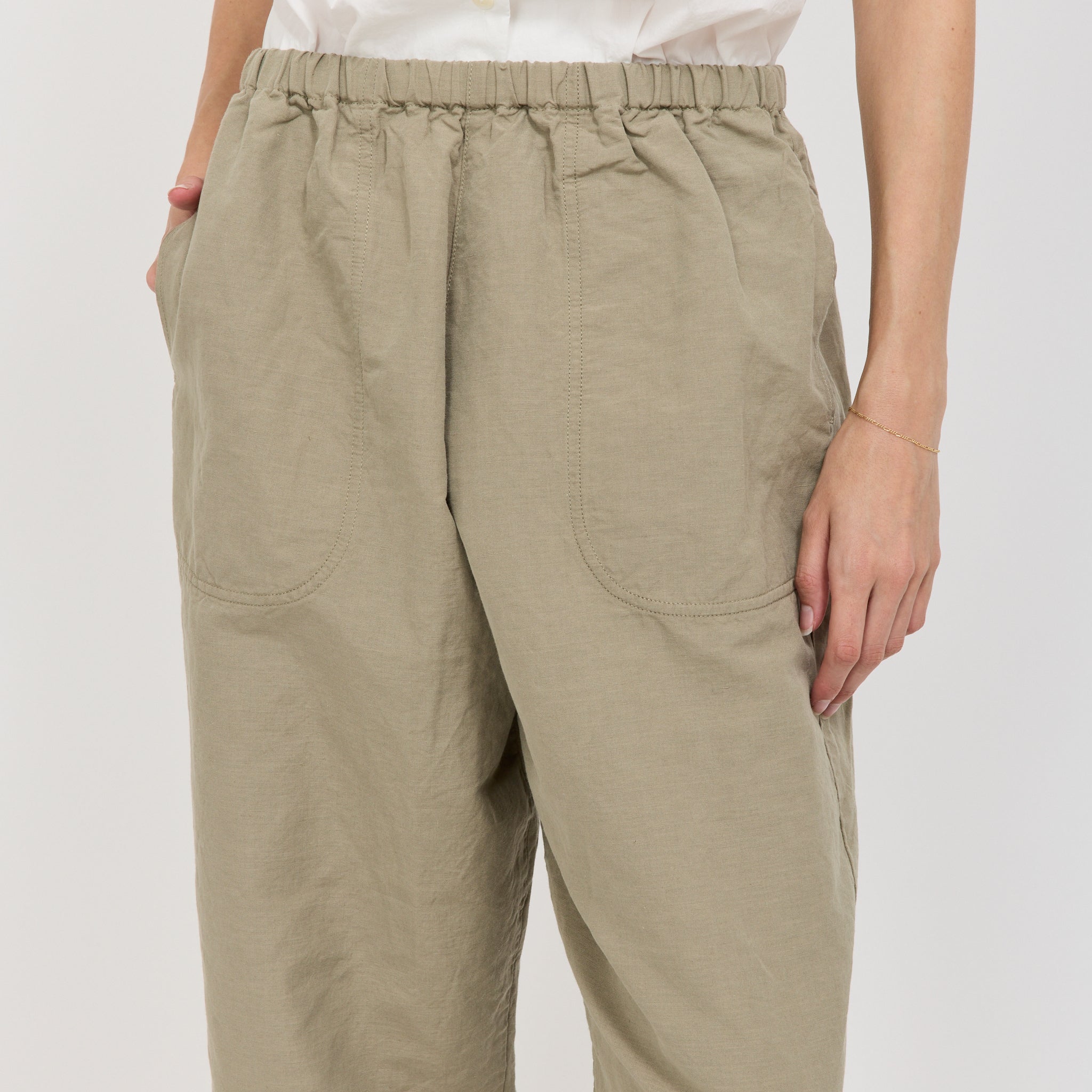 Danton | Womens Easy Pants Cotton/Linen Weather Cloth Olive | Maplestore
