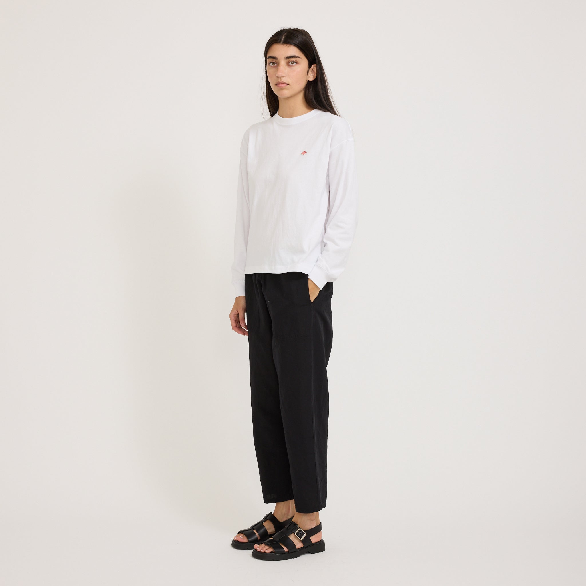 Danton | Womens Easy Pants Cotton/Linen Weather Cloth Black | Maplestore