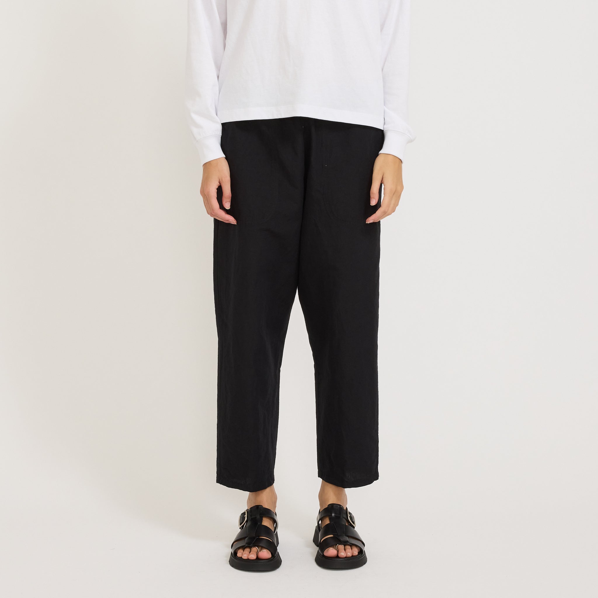 Danton | Womens Easy Pants Cotton/Linen Weather Cloth Black | Maplestore