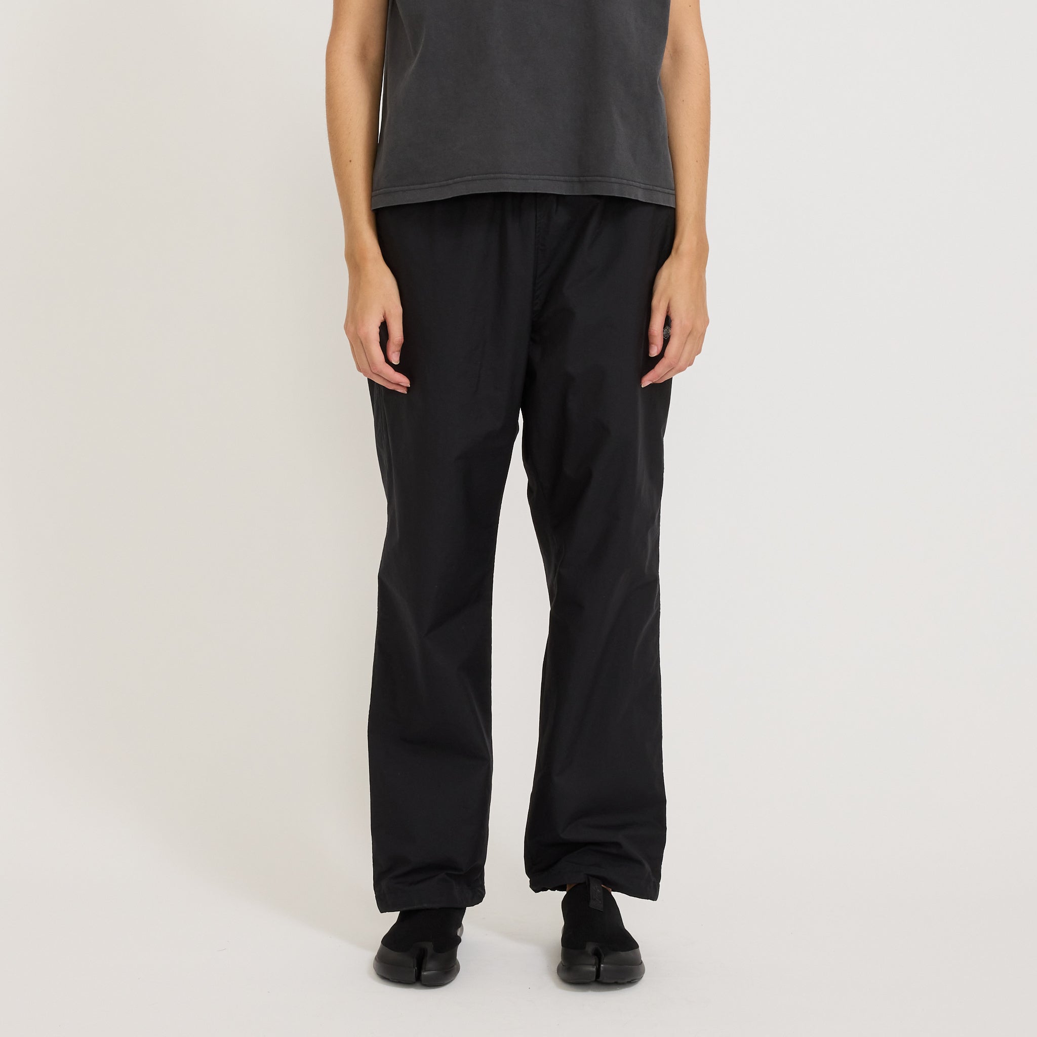Danton | Womens Easy Pants Stunner Nylon Black | Maplestore