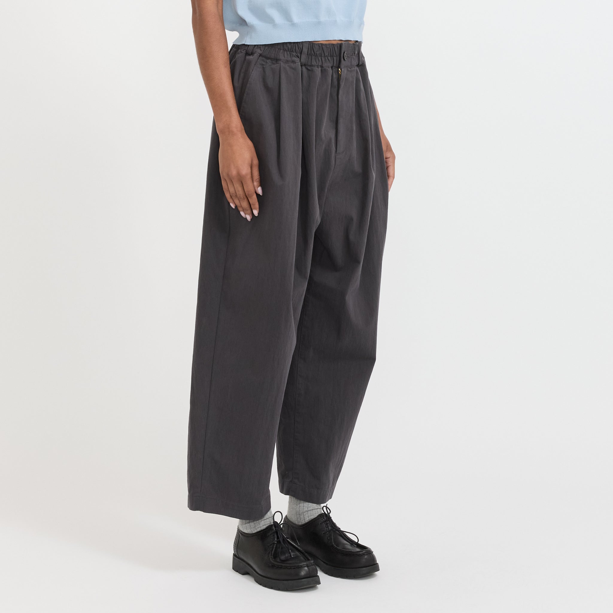 Danton | Womens Easy Pants Cotton/Nylon Twill Charcoal | Maplestore