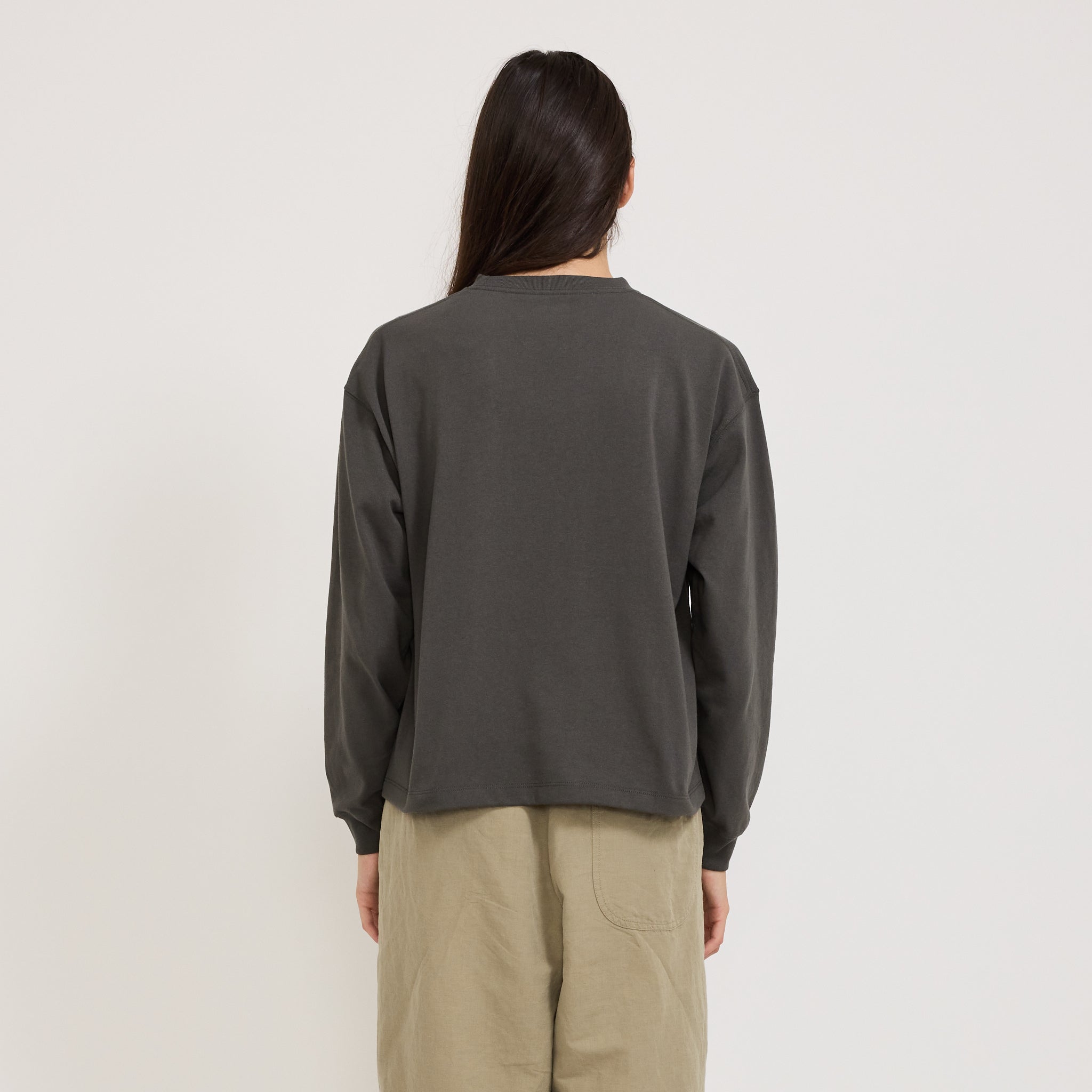 Danton | Womens Long Sleeve T-Shirt Coal Grey | Maplestore